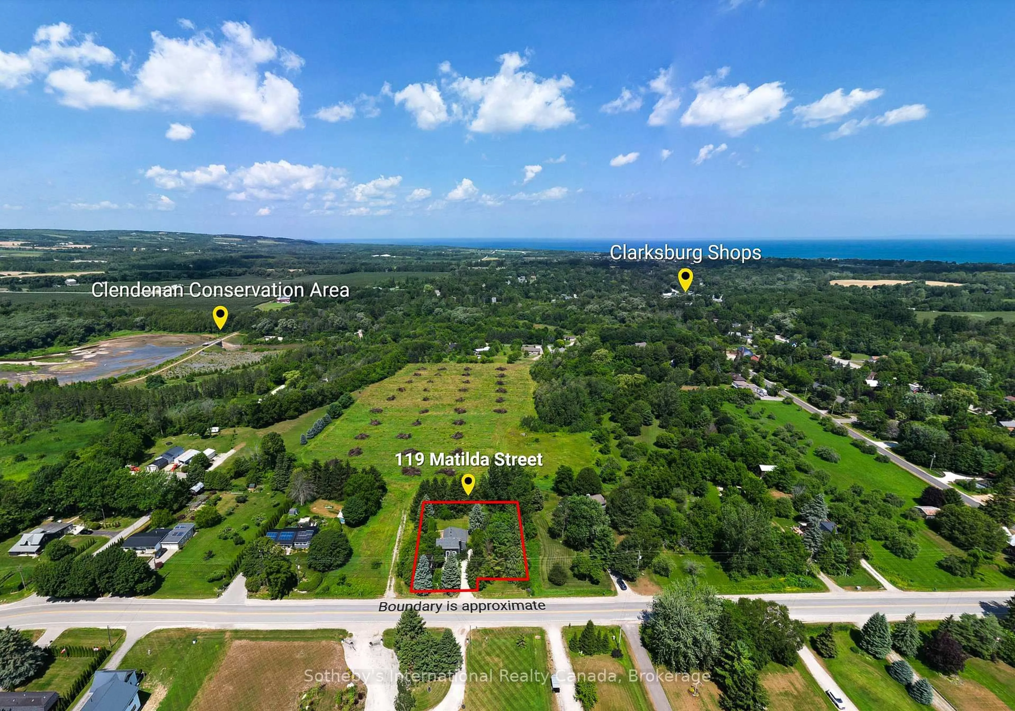 A pic from outside/outdoor area/front of a property/back of a property/a pic from drone, water/lake/river/ocean view for 119 Matilda St, Blue Mountains Ontario N0H 1J0