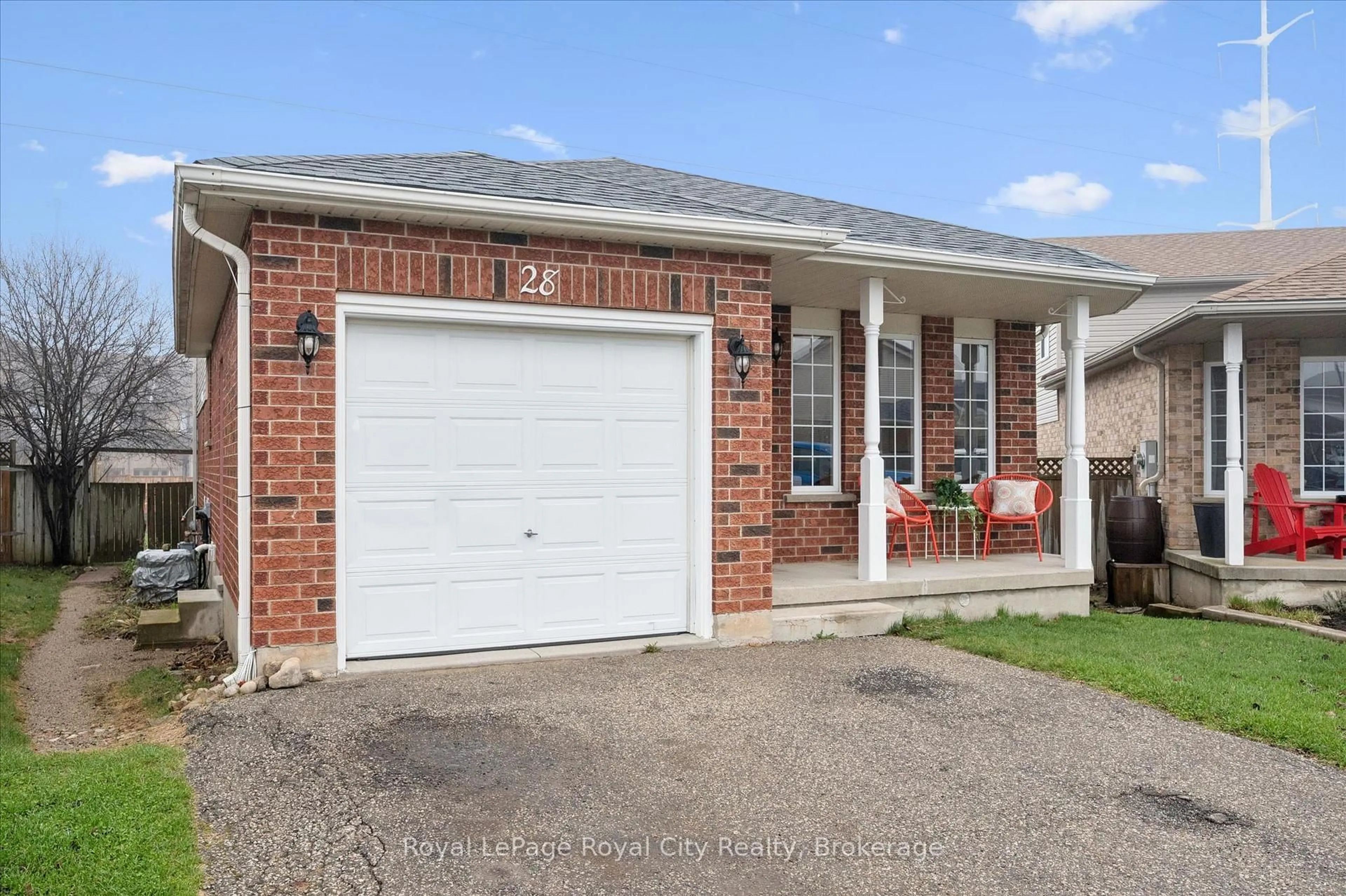 Home with brick exterior material, street for 28 Bronwyn Pl, Guelph Ontario N1K 1X1