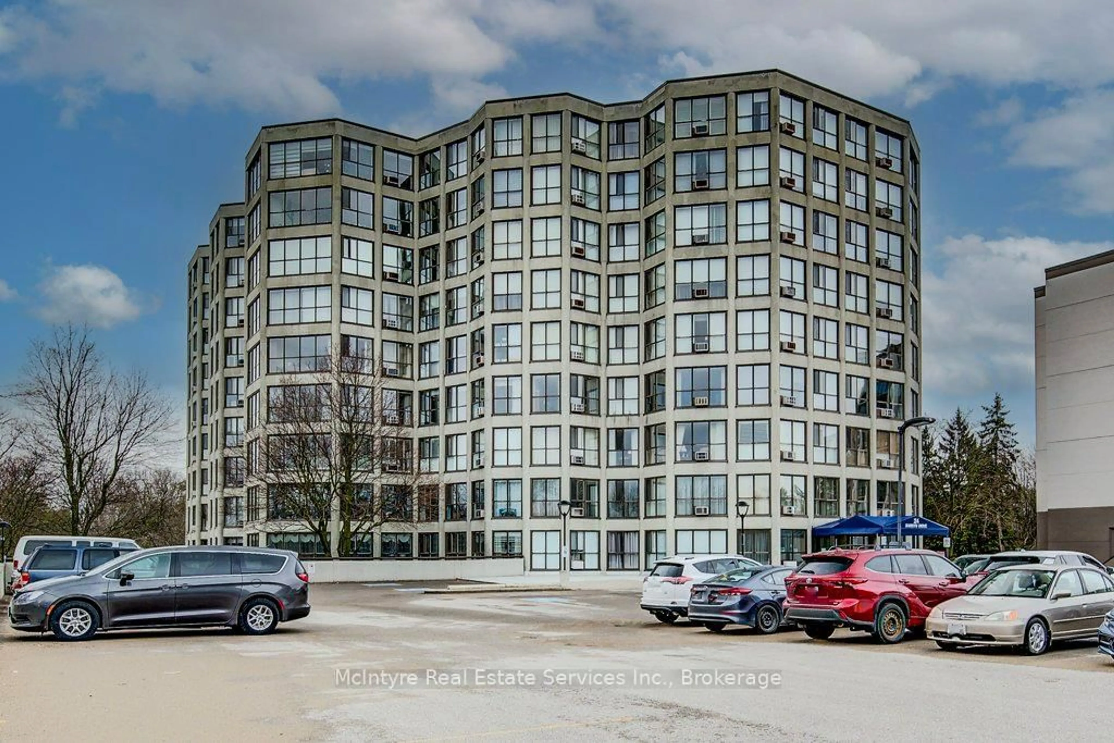 A pic from outside/outdoor area/front of a property/back of a property/a pic from drone, building for 24 Marilyn Dr #704, Guelph Ontario N1H 8E9