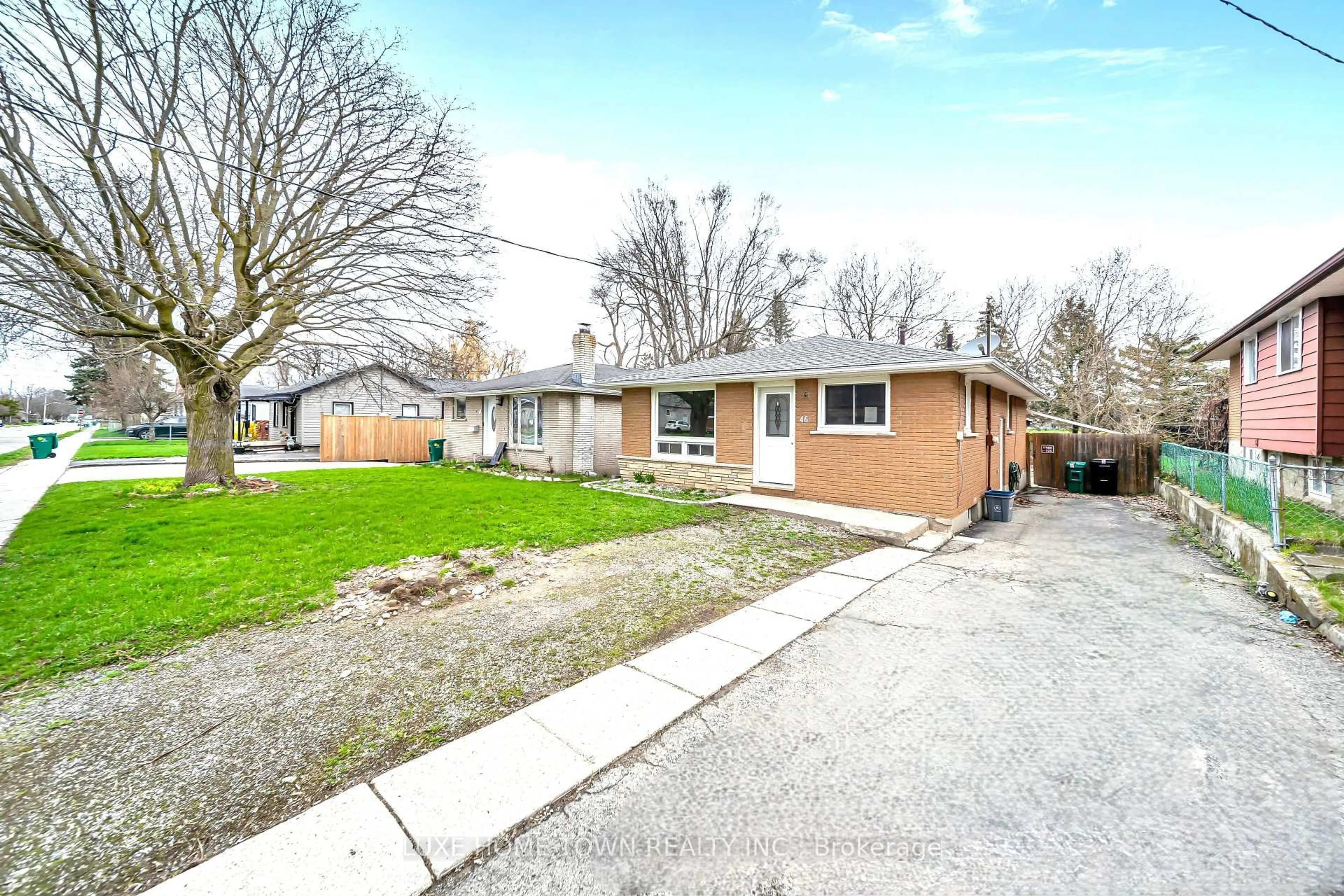 Unknown for 46 Elmwood Ave, Cambridge Ontario N1R 4Y2