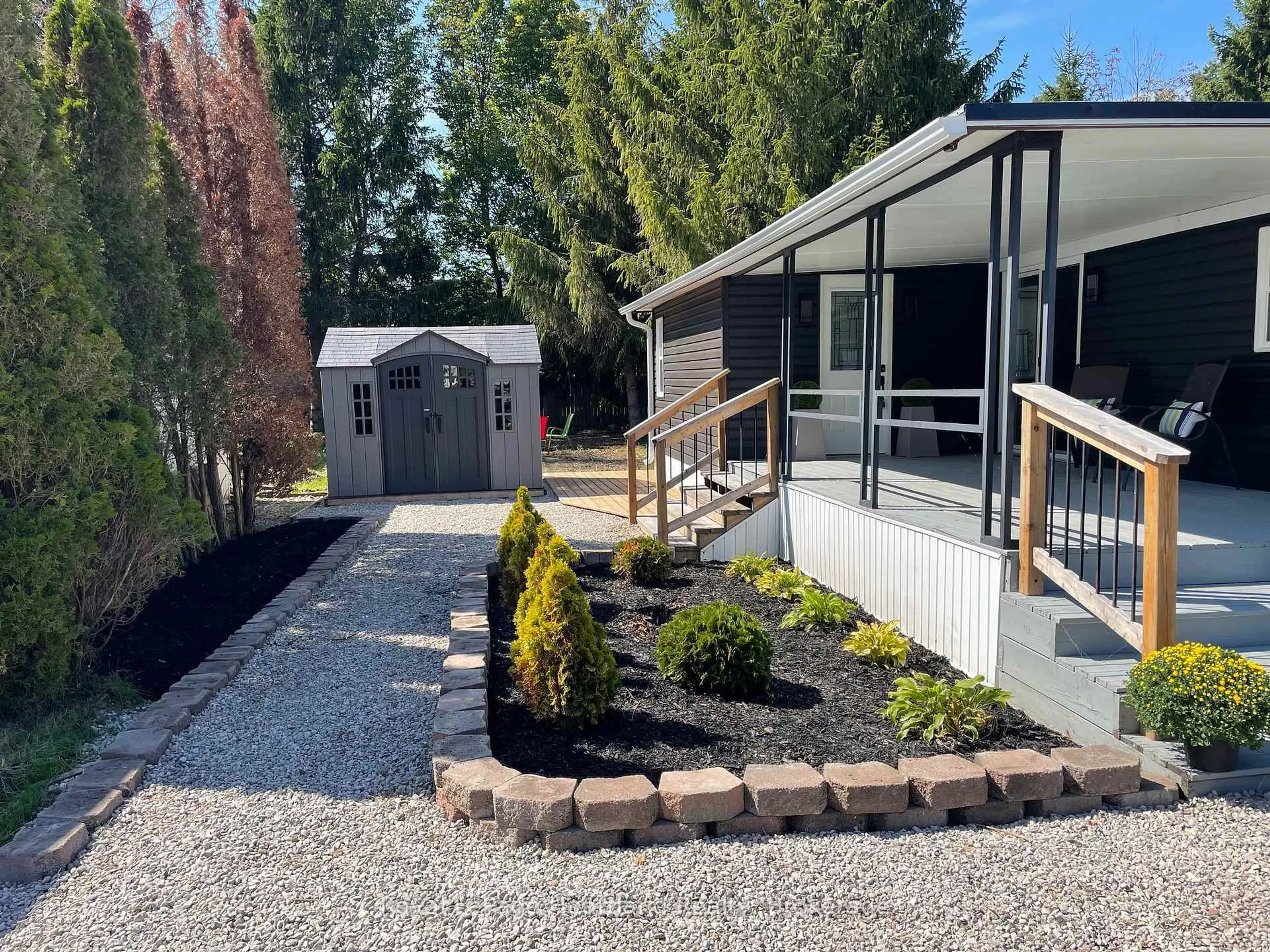 Unknown for 77719 Bluewater Highway #4 Starboard, Central Huron Ontario N0M 1G0