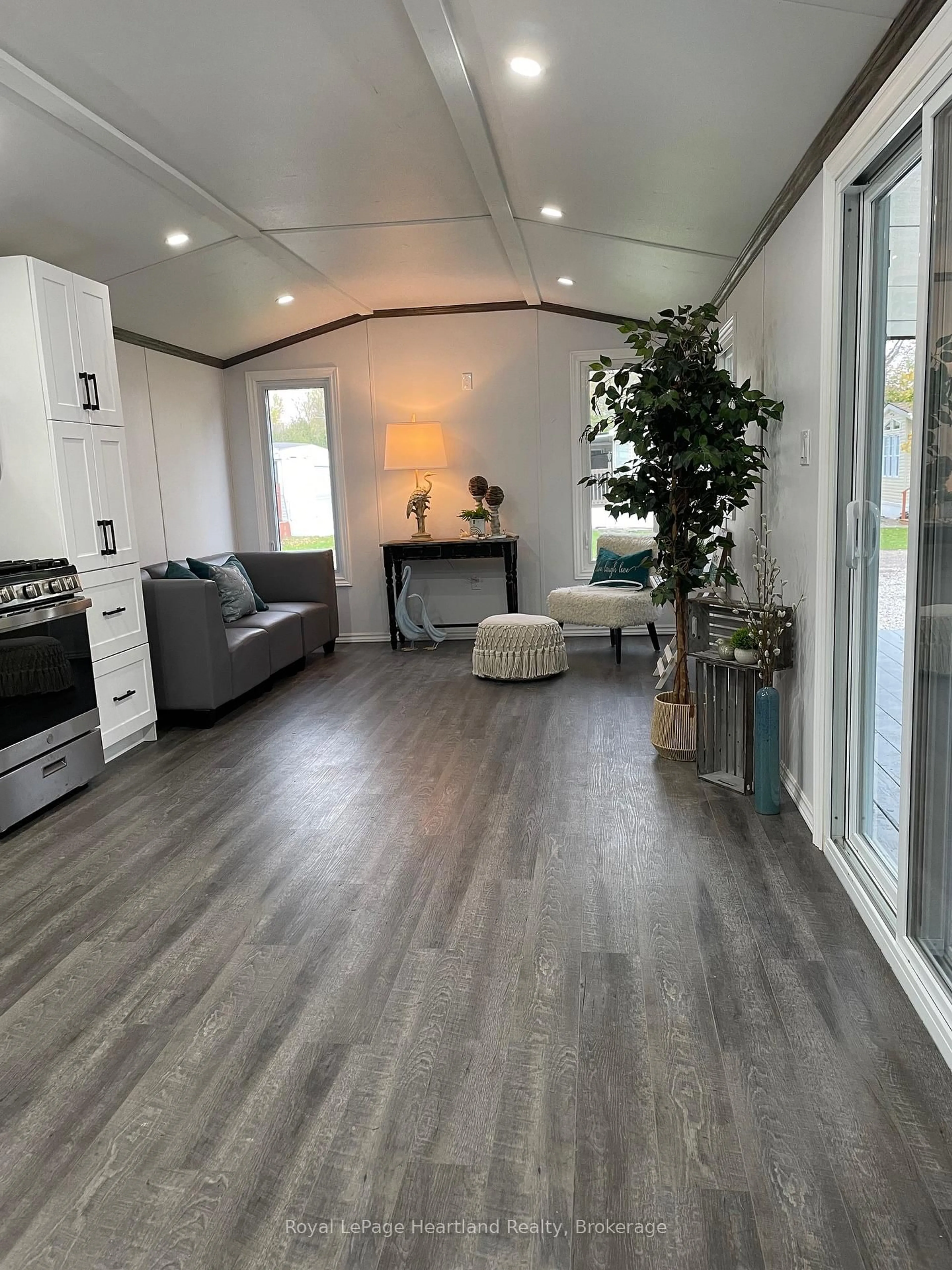 Unknown for 77719 Bluewater Highway #4 Starboard, Central Huron Ontario N0M 1G0