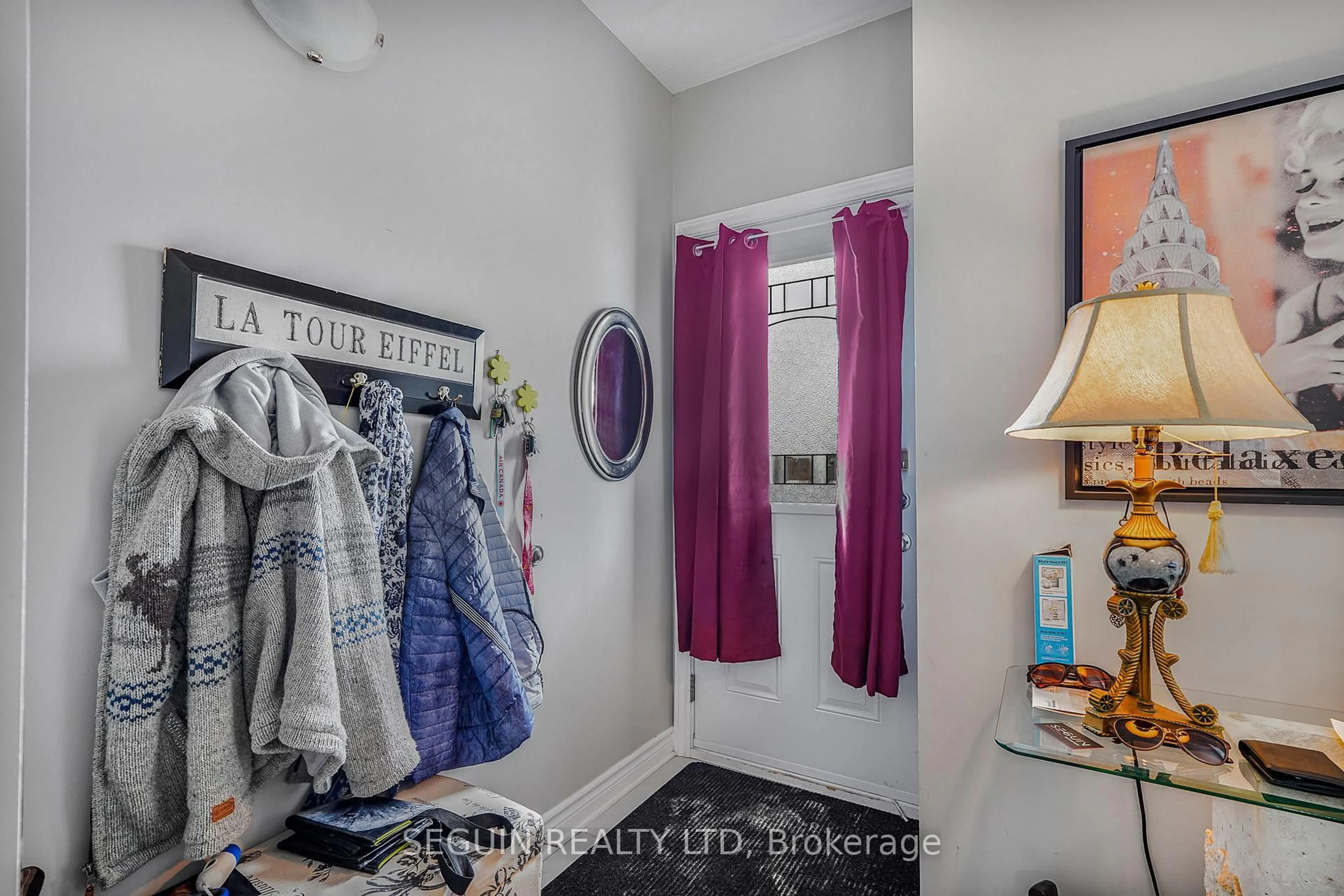 Unknown for 225 Spence Ave #205, Hawkesbury Ontario K6A 0B5