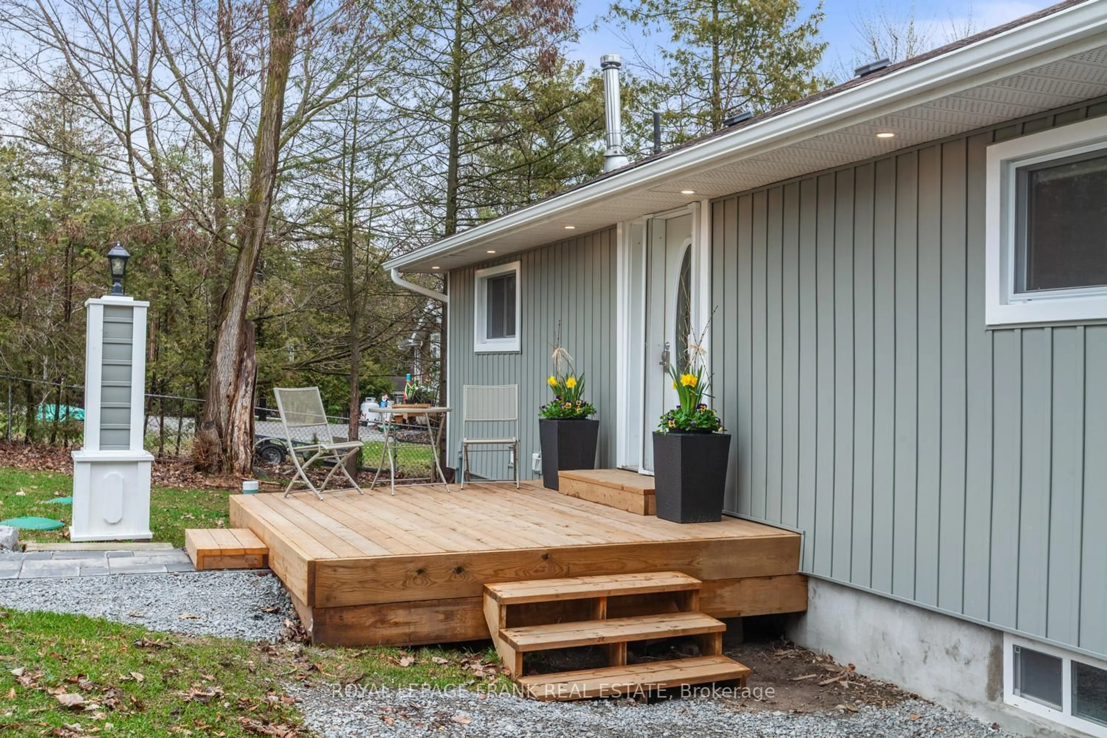 Patio, unknown for 111 Ball Point Rd, Kawartha Lakes Ontario K0M 2C0