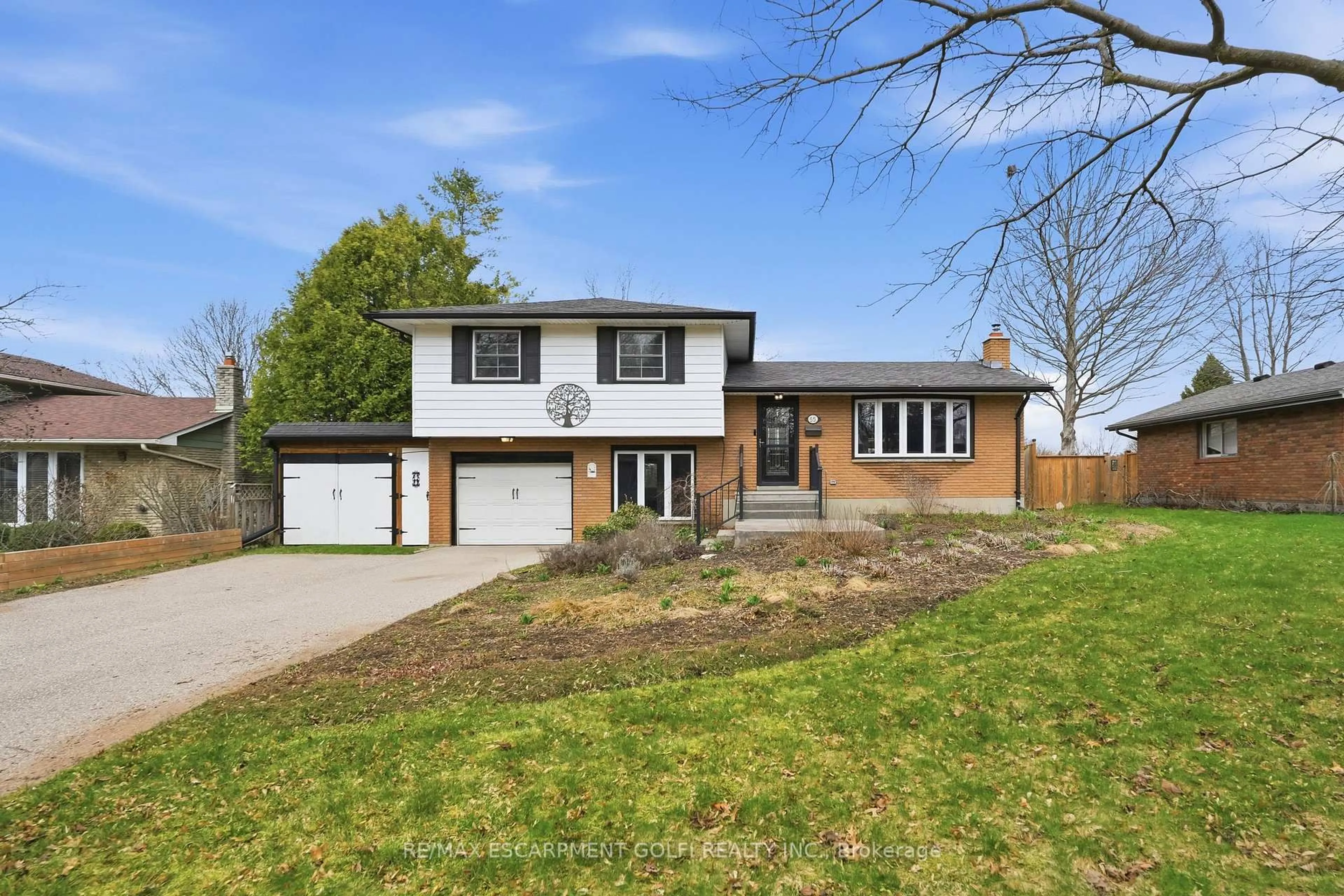 Home with brick exterior material, street for 55 Berkley Cres, Norfolk Ontario N3Y 4M7