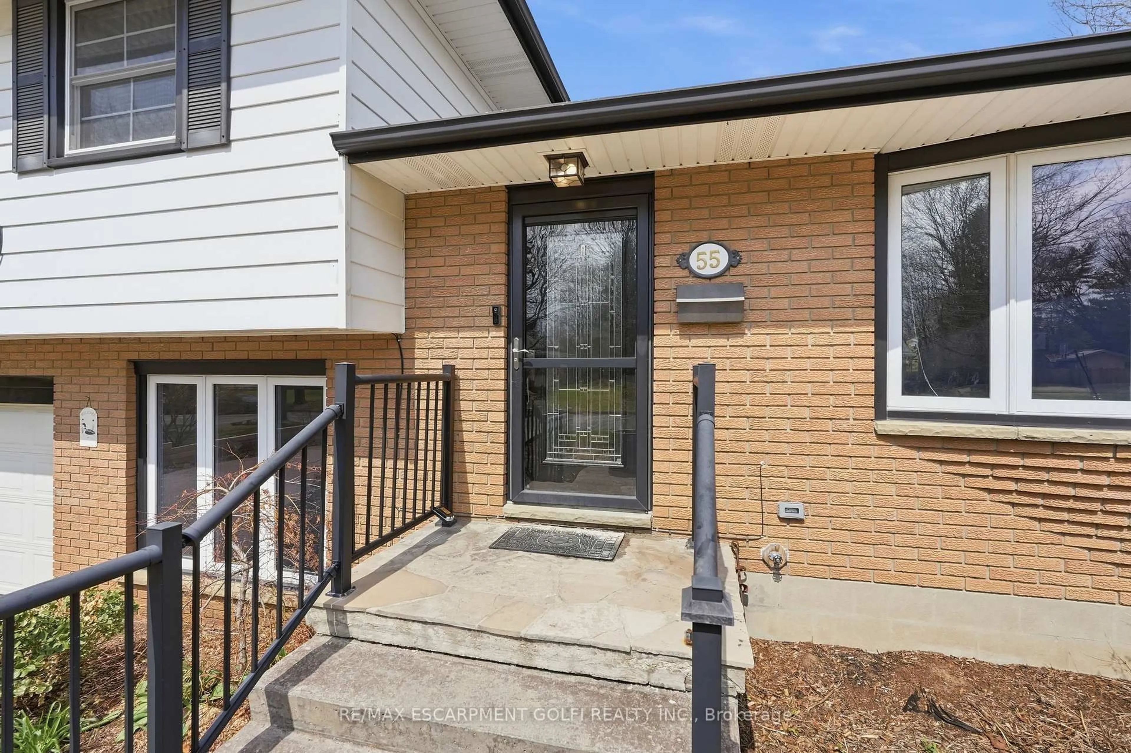 Home with brick exterior material, street for 55 Berkley Cres, Norfolk Ontario N3Y 4M7