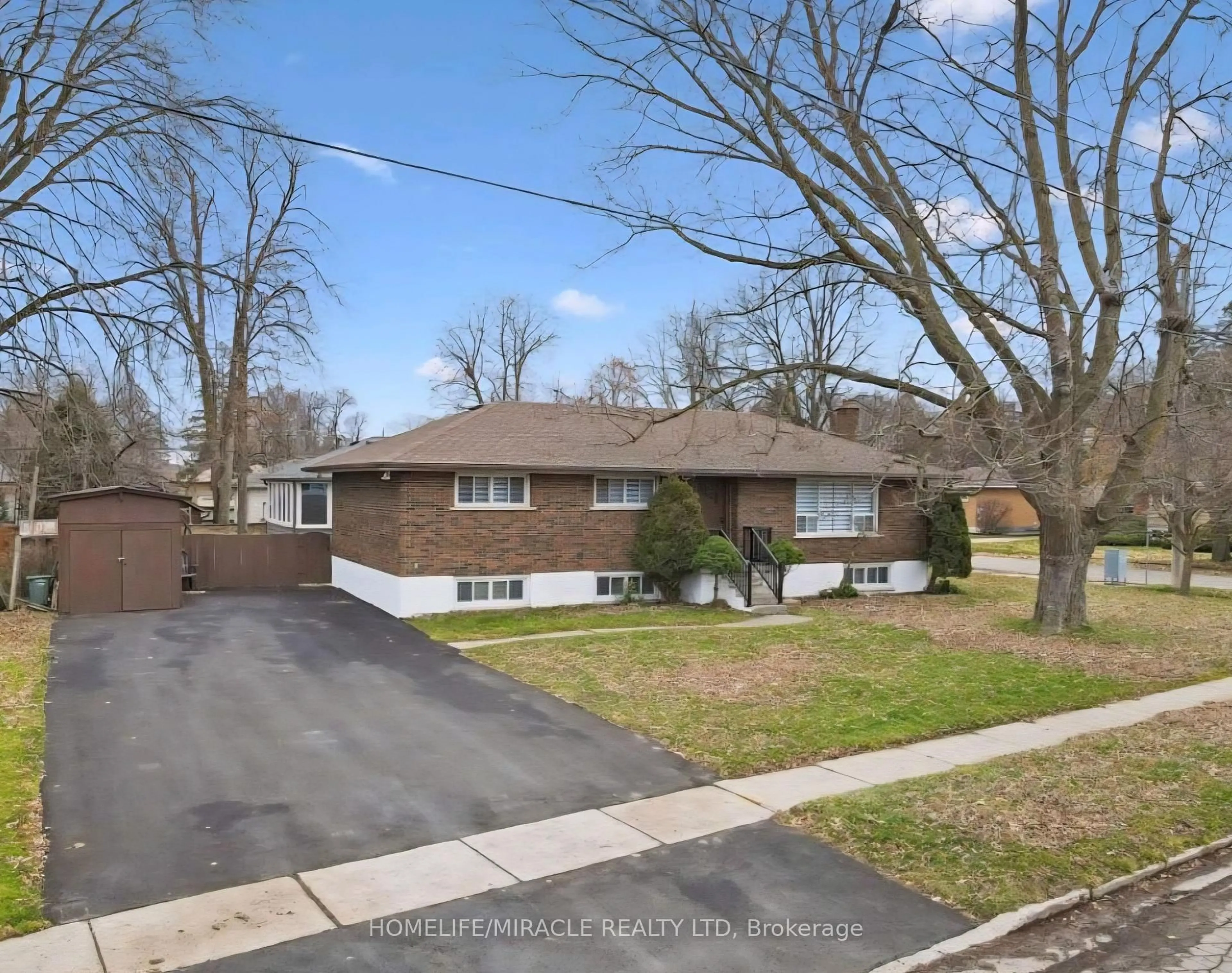 Home with brick exterior material, street for 53 Nicklin Cres, Guelph Ontario N1H 5G1