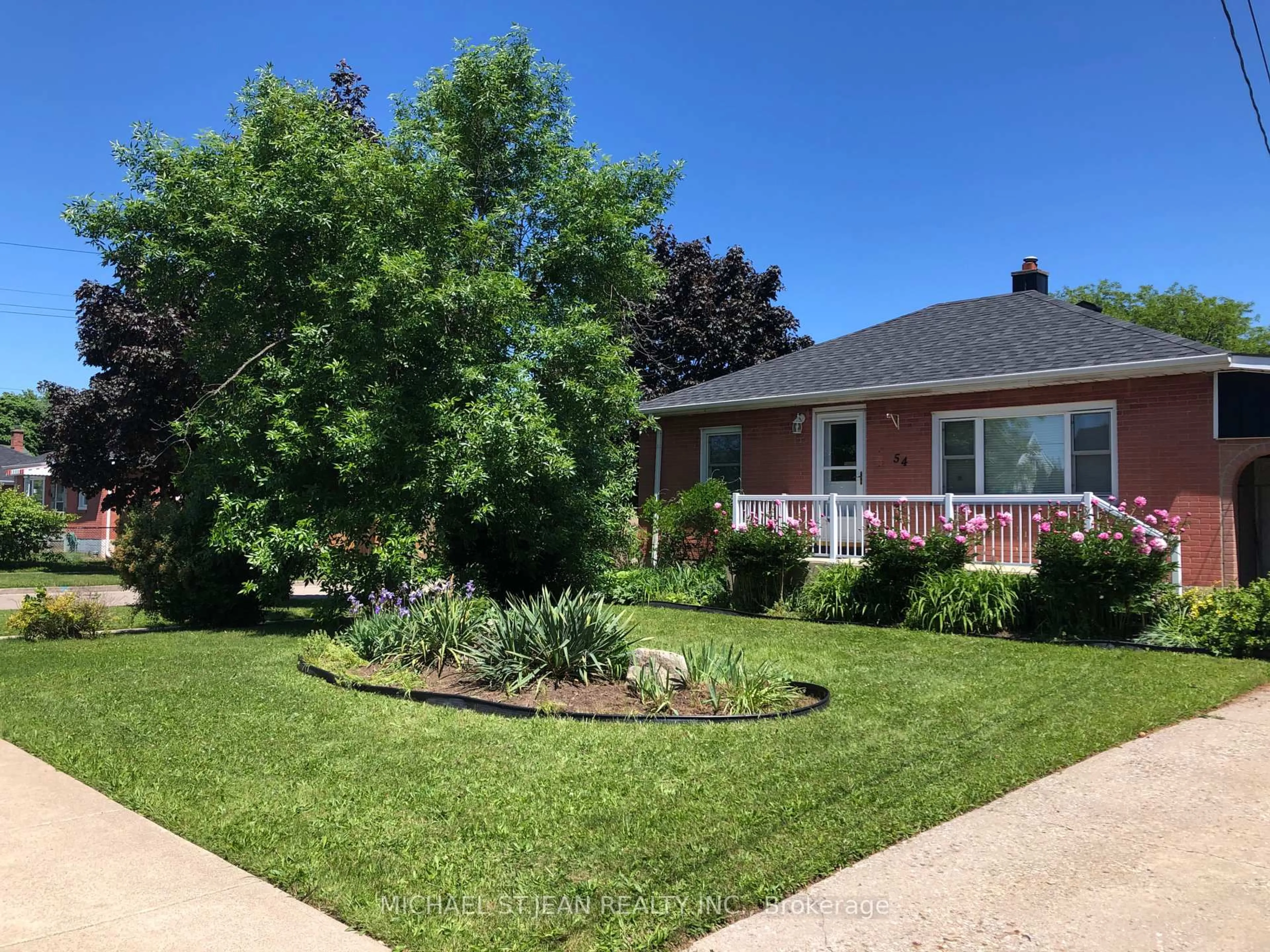 Unknown for 54 Bingham Rd, Hamilton Ontario L8Y 1N4