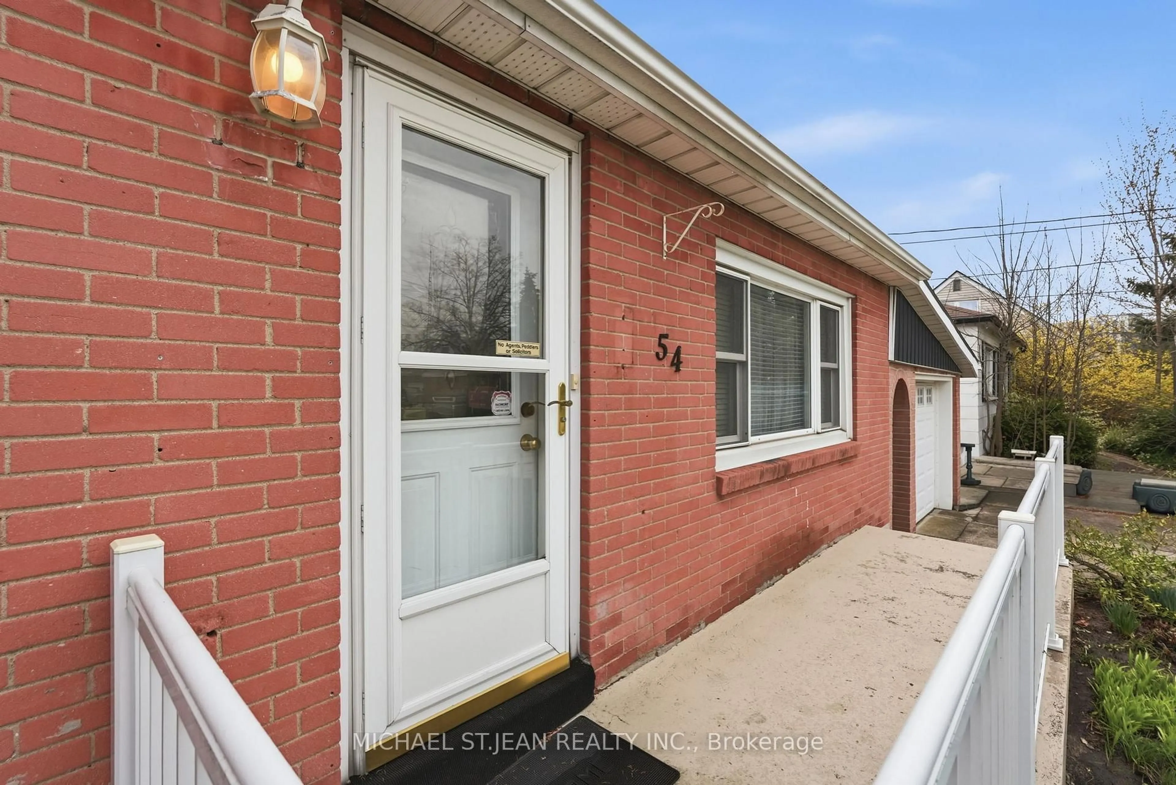 Unknown for 54 Bingham Rd, Hamilton Ontario L8Y 1N4