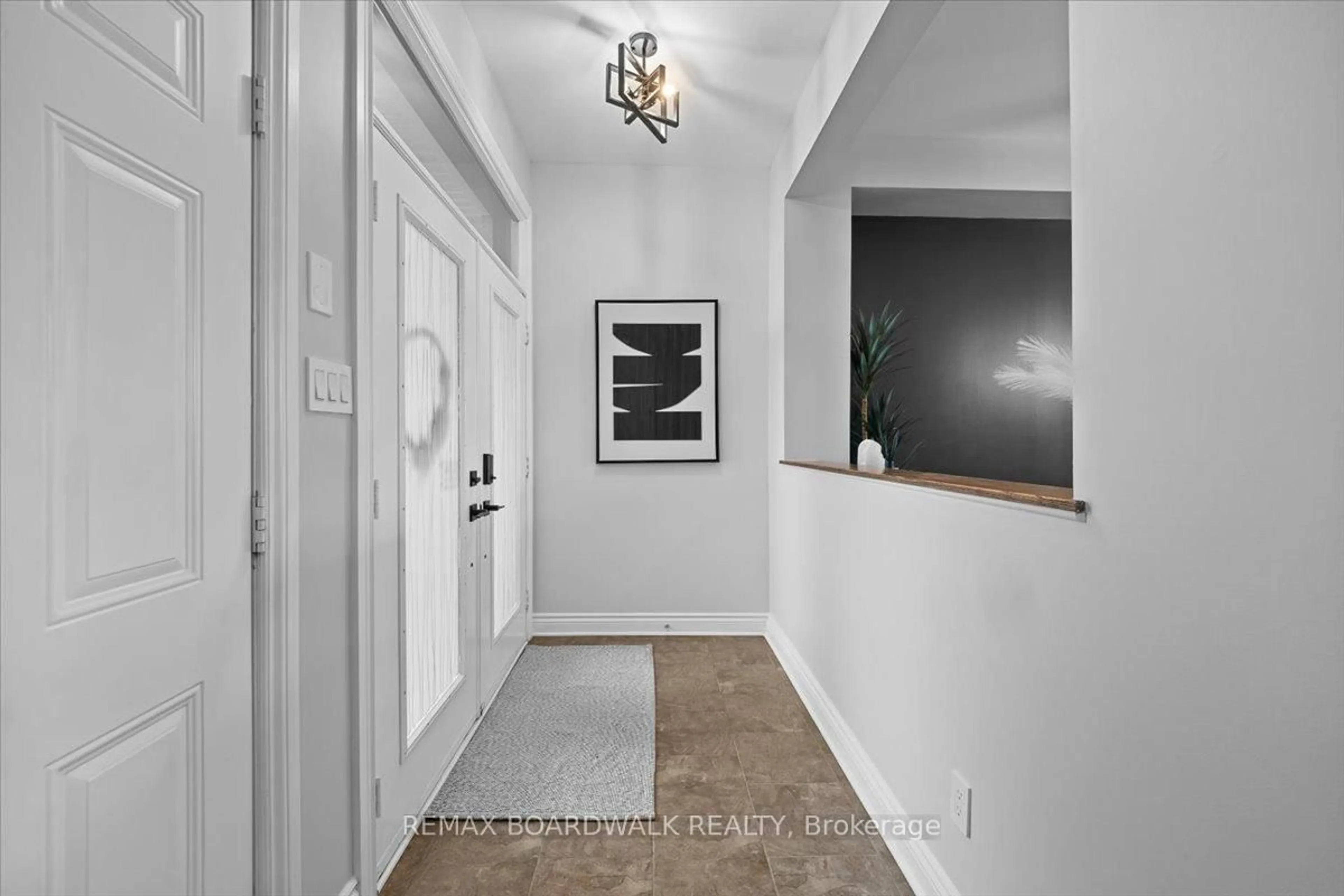Indoor entryway for 6830 Breanna Cardill St, Greely Ontario K4P 0C1
