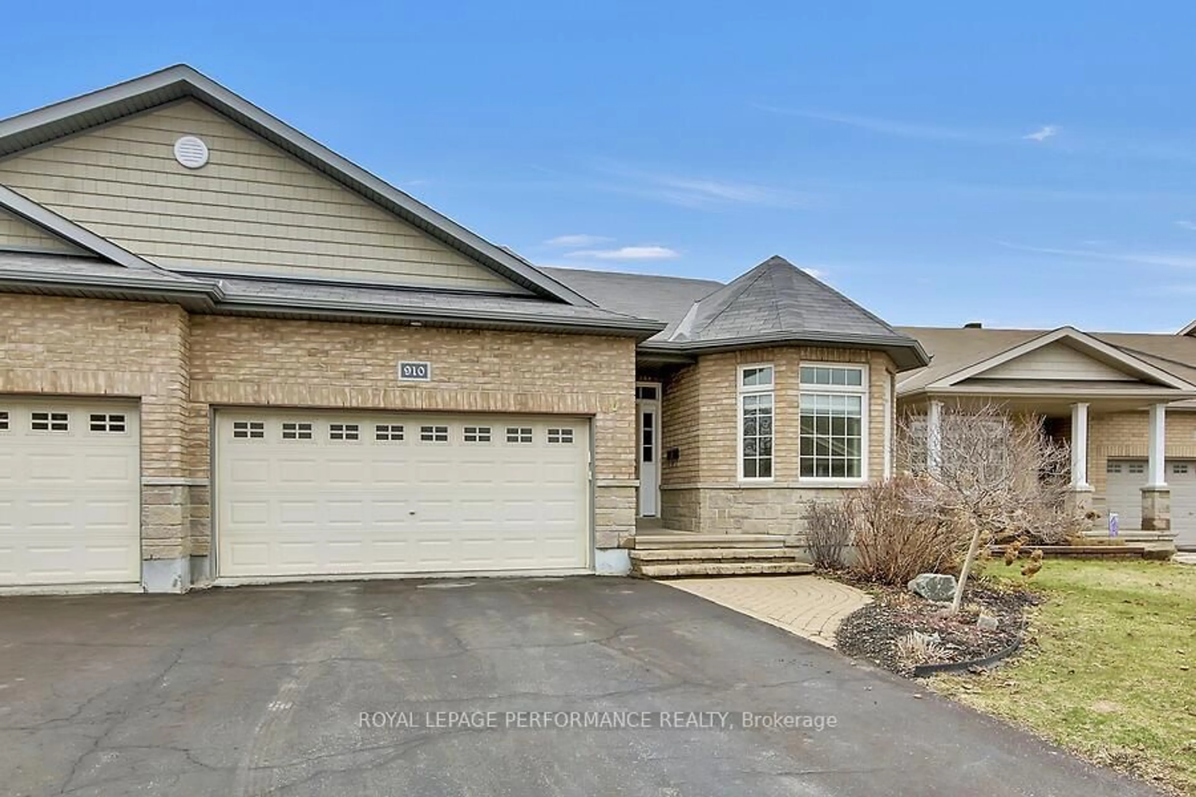 Unknown for 910 Burwash Landing Bay, Kanata Ontario K2W 0C8