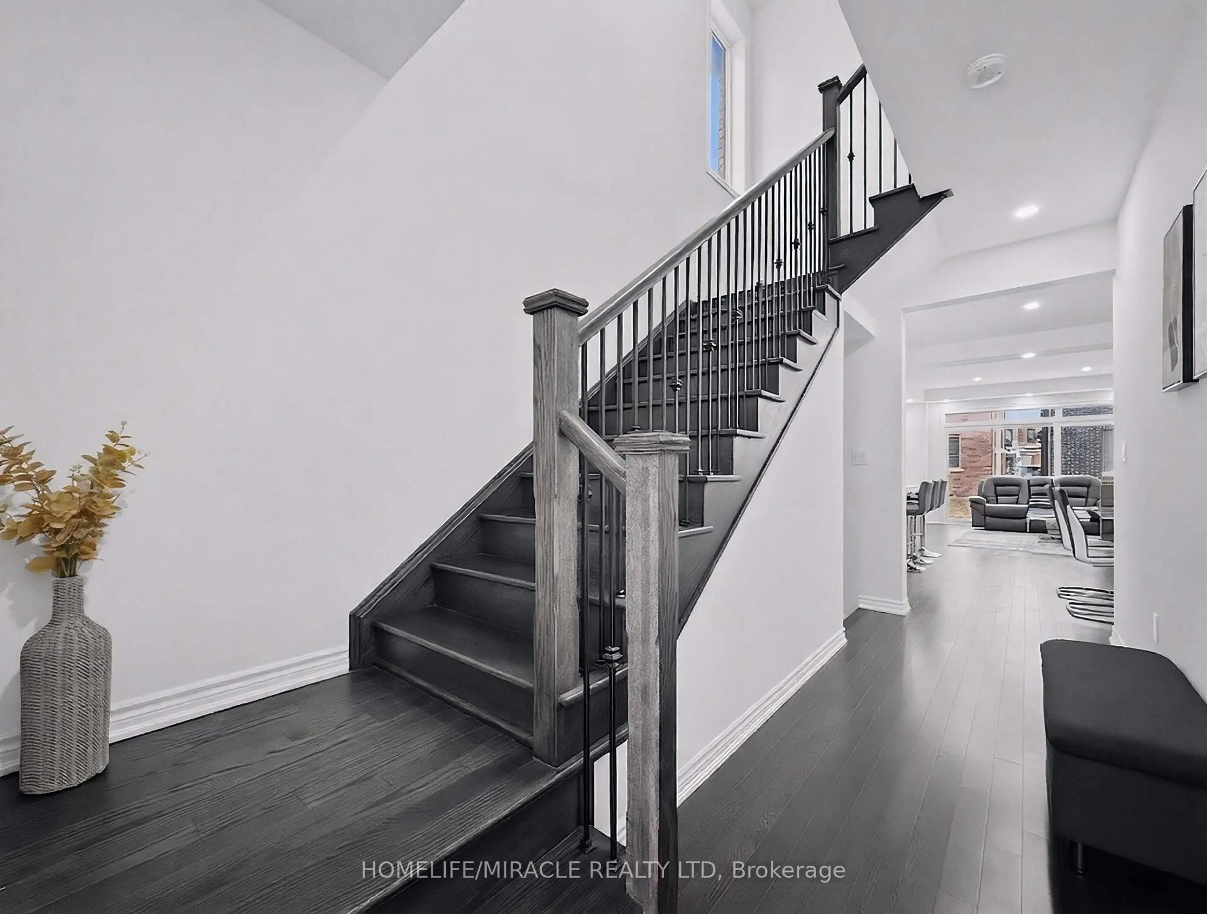 Unknown for 12 Orr Ave, Erin Ontario N0B 1T0