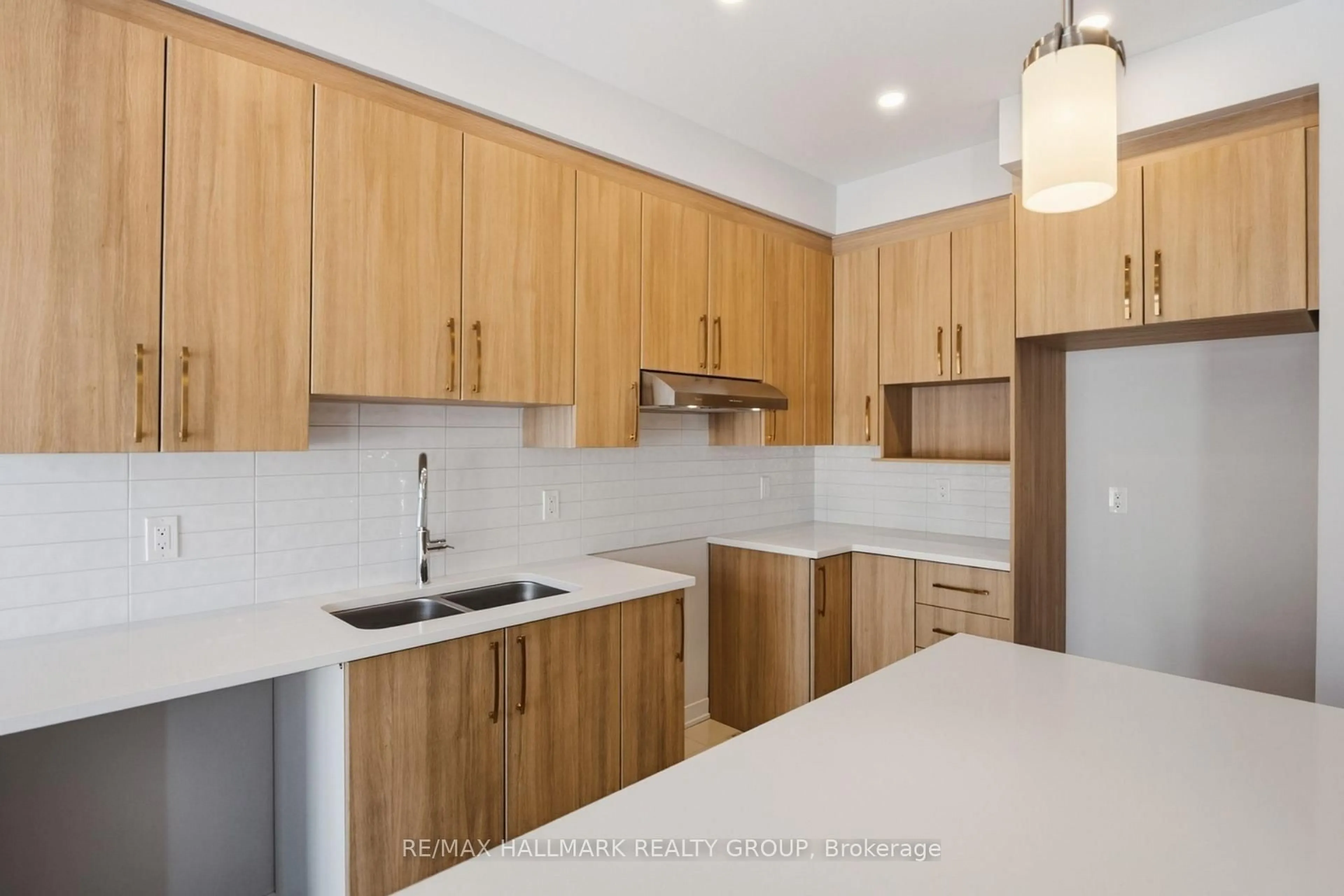 Unknown for 1940 Hawker Private, Carp Ontario K0A 1L0