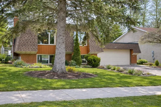 42 Culpepper Dr, Waterloo 3