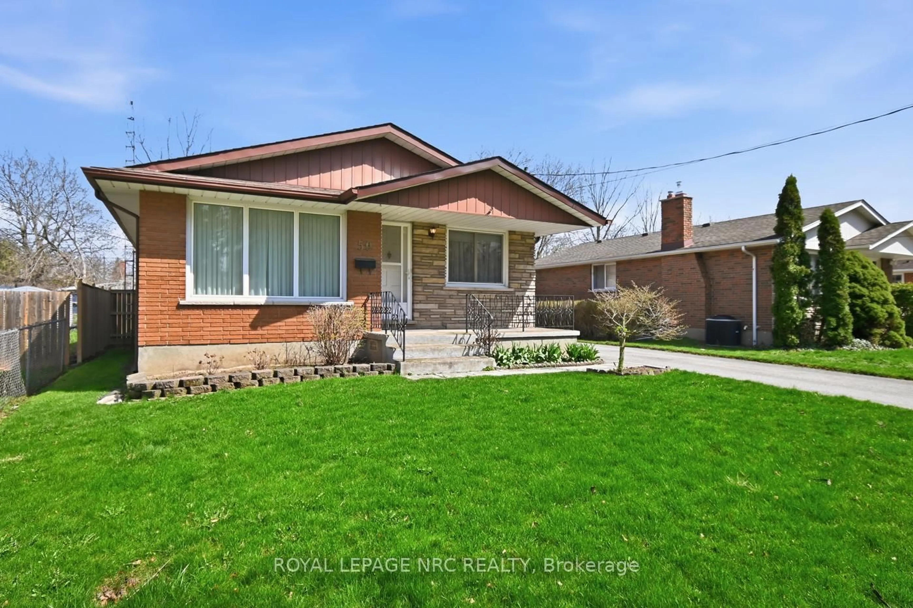 Home with brick exterior material, street for 50 Leaside Dr, St. Catharines Ontario L2M 4G5