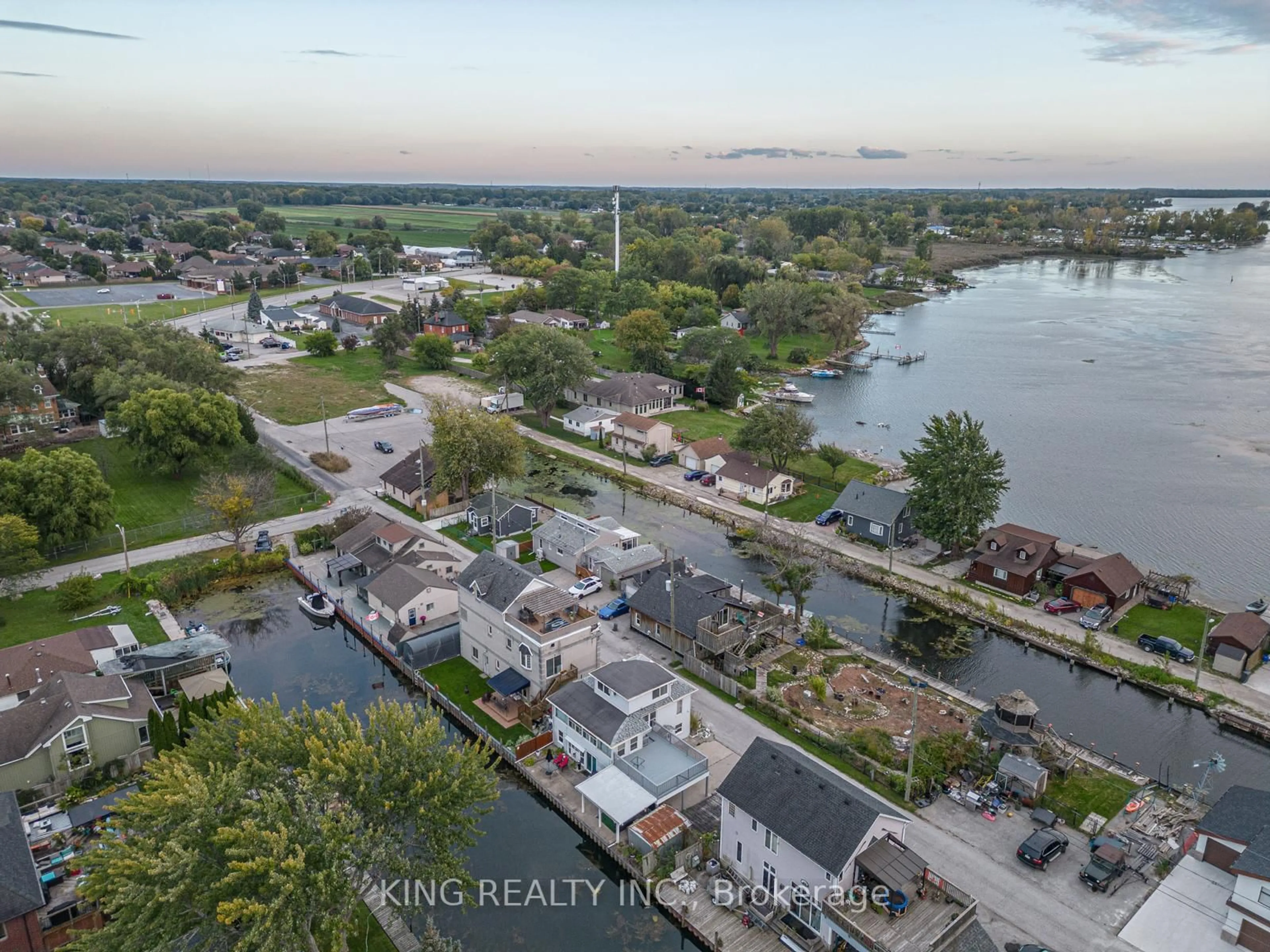 A pic from outside/outdoor area/front of a property/back of a property/a pic from drone, water/lake/river/ocean view for 42 Wahneta Ave, LaSalle Ontario N9J 1T7