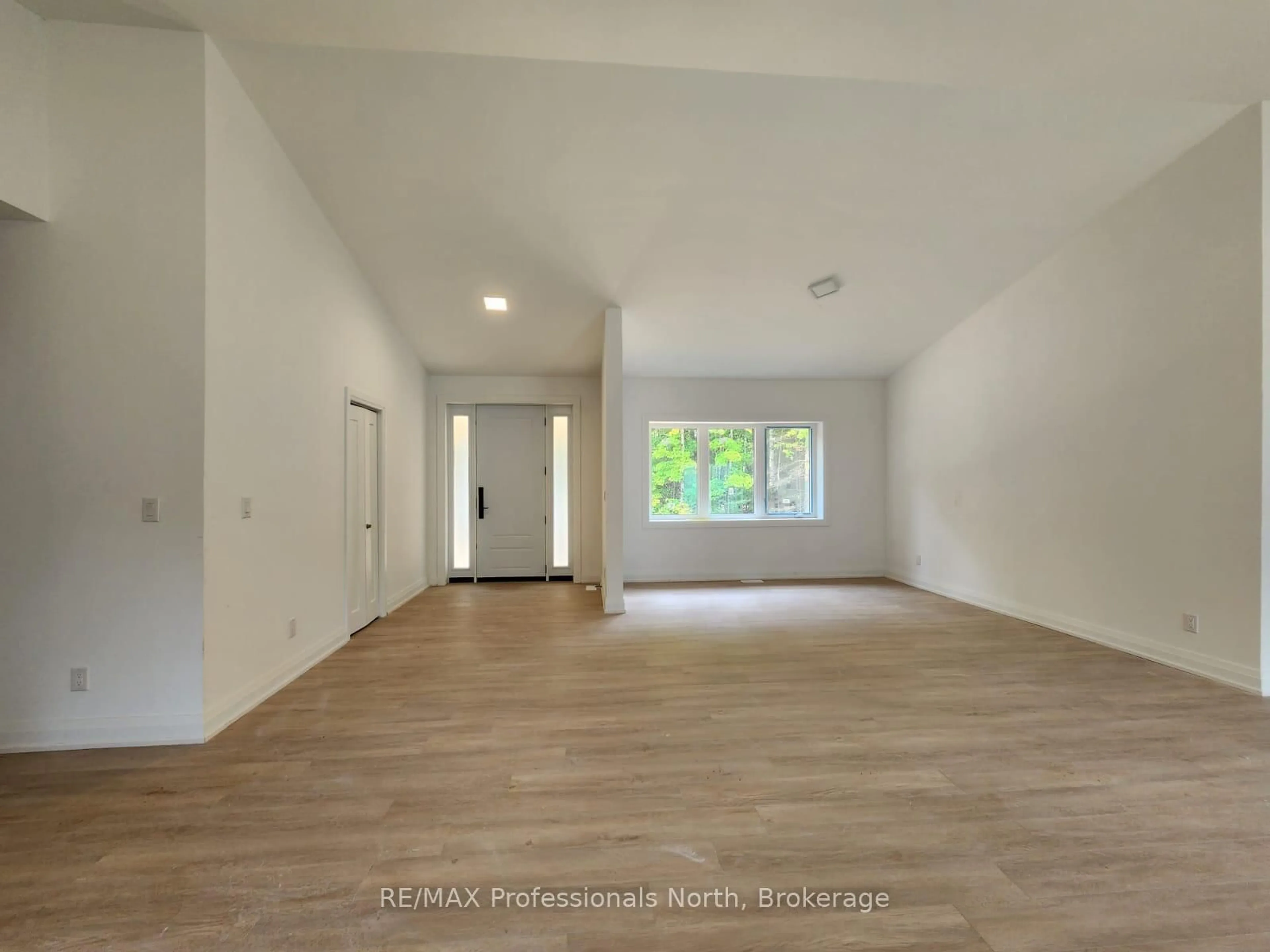 A pic of a room for 282 ECHO RIDGE Rd, Kearney Ontario P0A 1M0