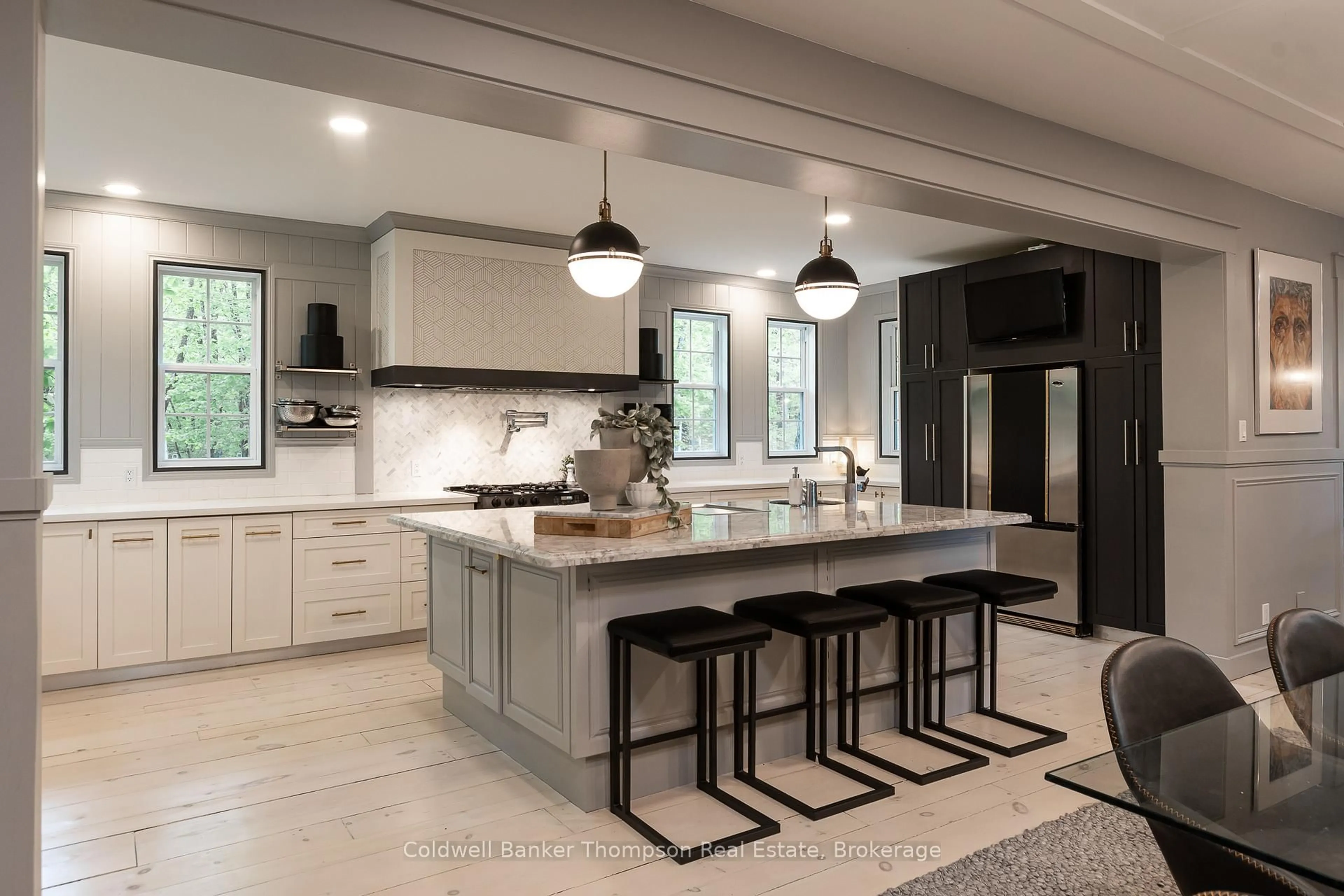 Contemporary kitchen, ceramic/tile floor for 39 Deerfoot Tr, Huntsville Ontario P1H 0A6