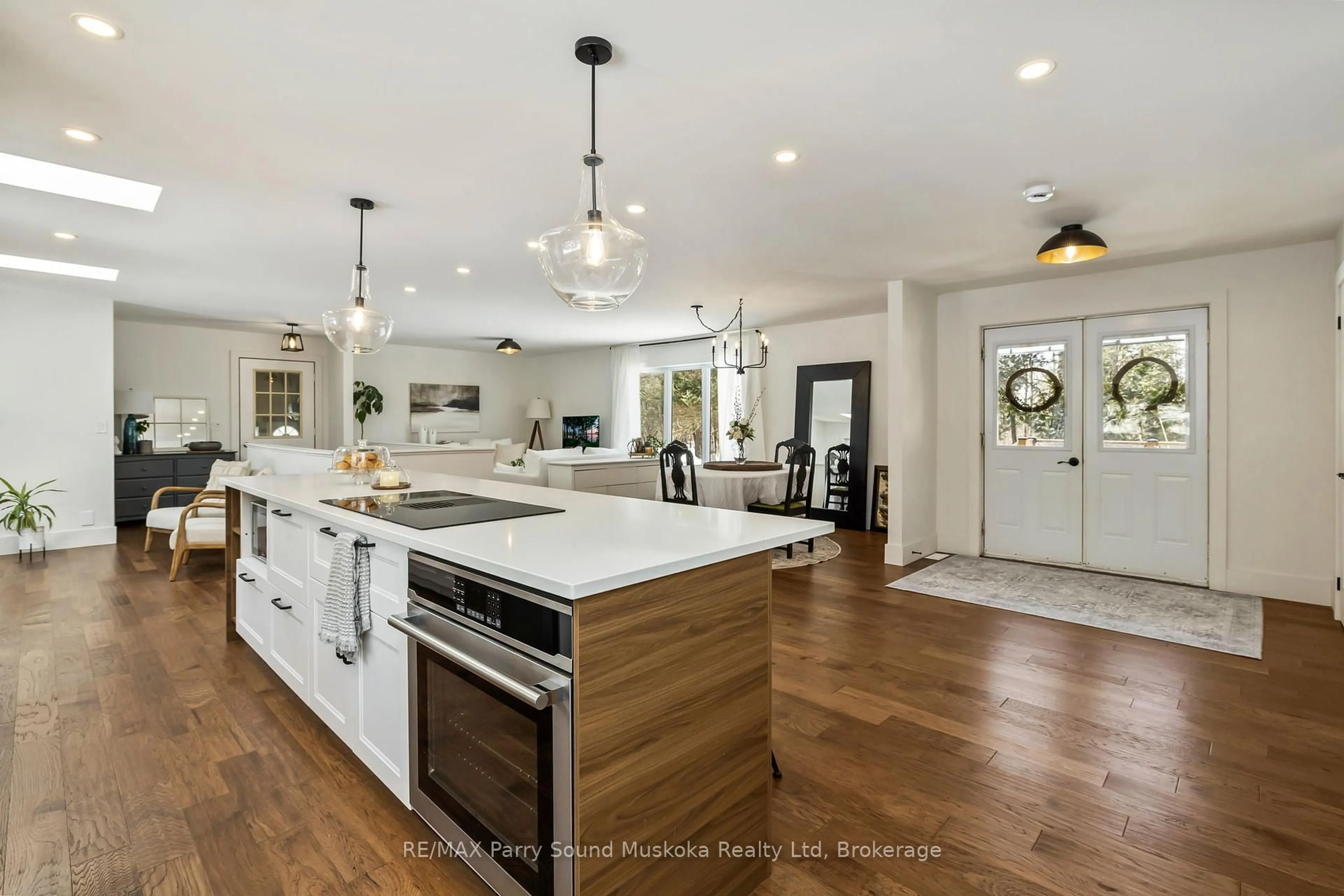 Open concept kitchen, unknown for 31 Lake Forest Dr, McDougall Ontario P2A 2W9