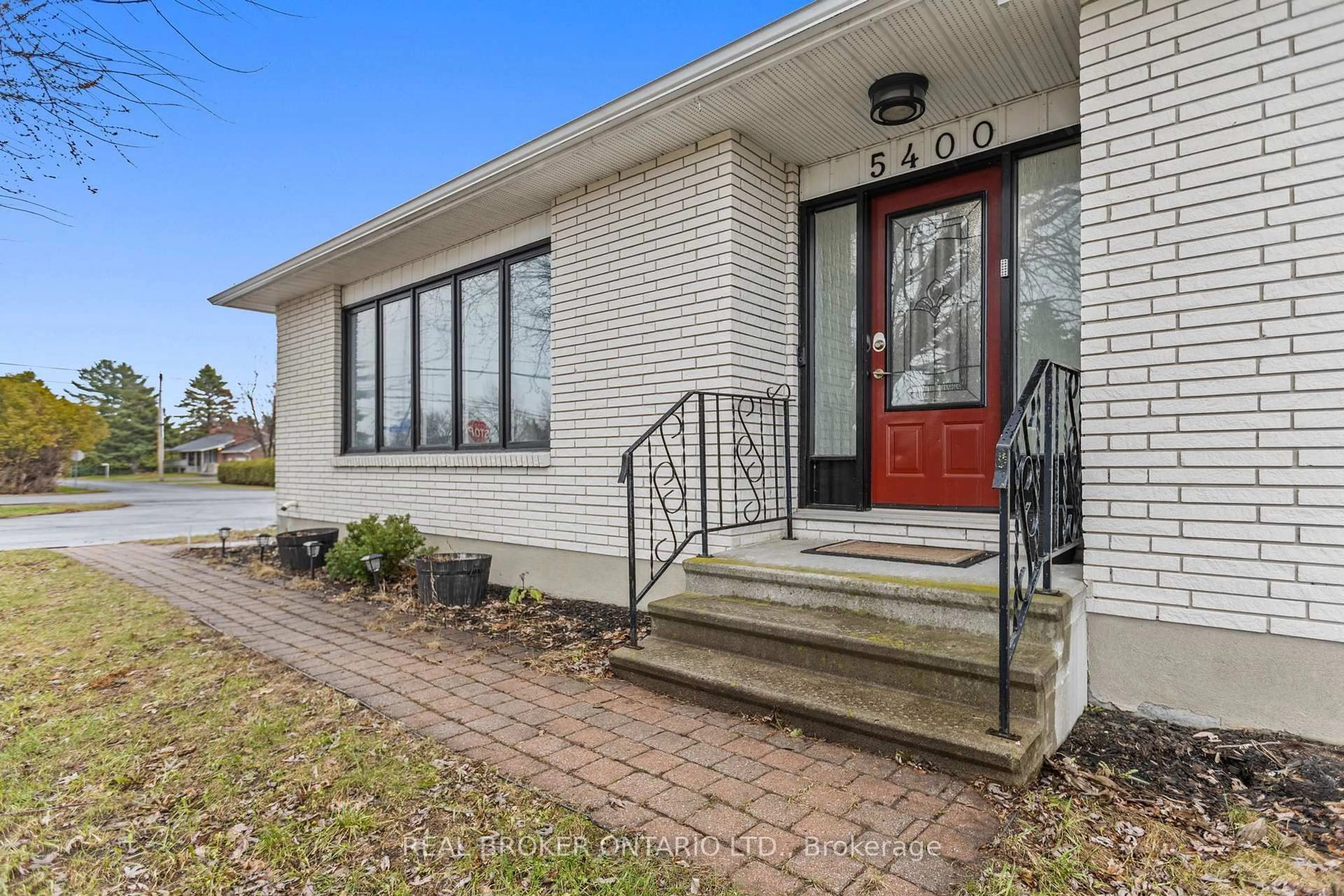 Home with brick exterior material, street for 5400 Osgoode Main St, Osgoode Ontario K0A 2W0