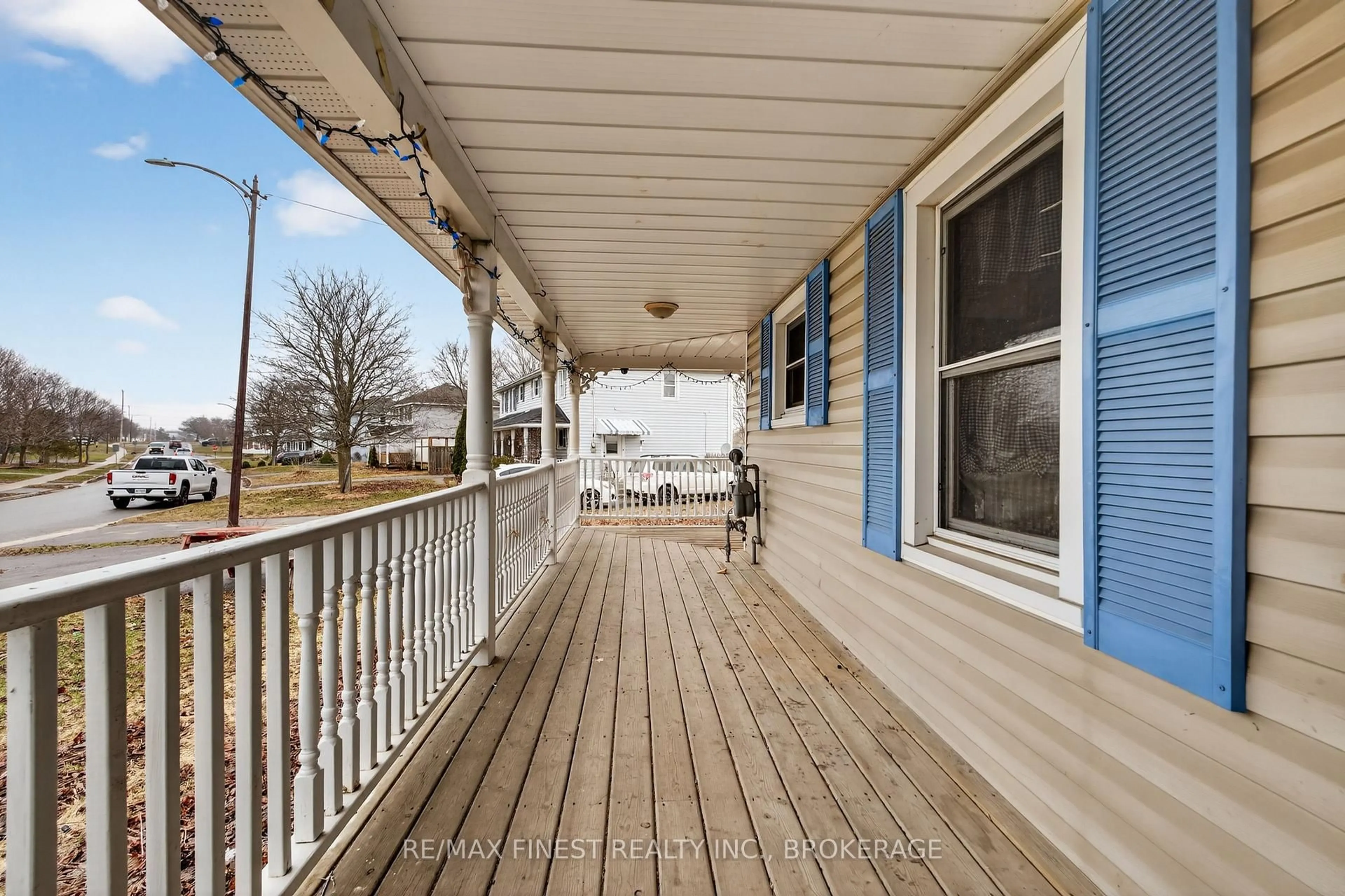 Patio, unknown for 17 London Ave, Prince Edward County Ontario K0K 2T0
