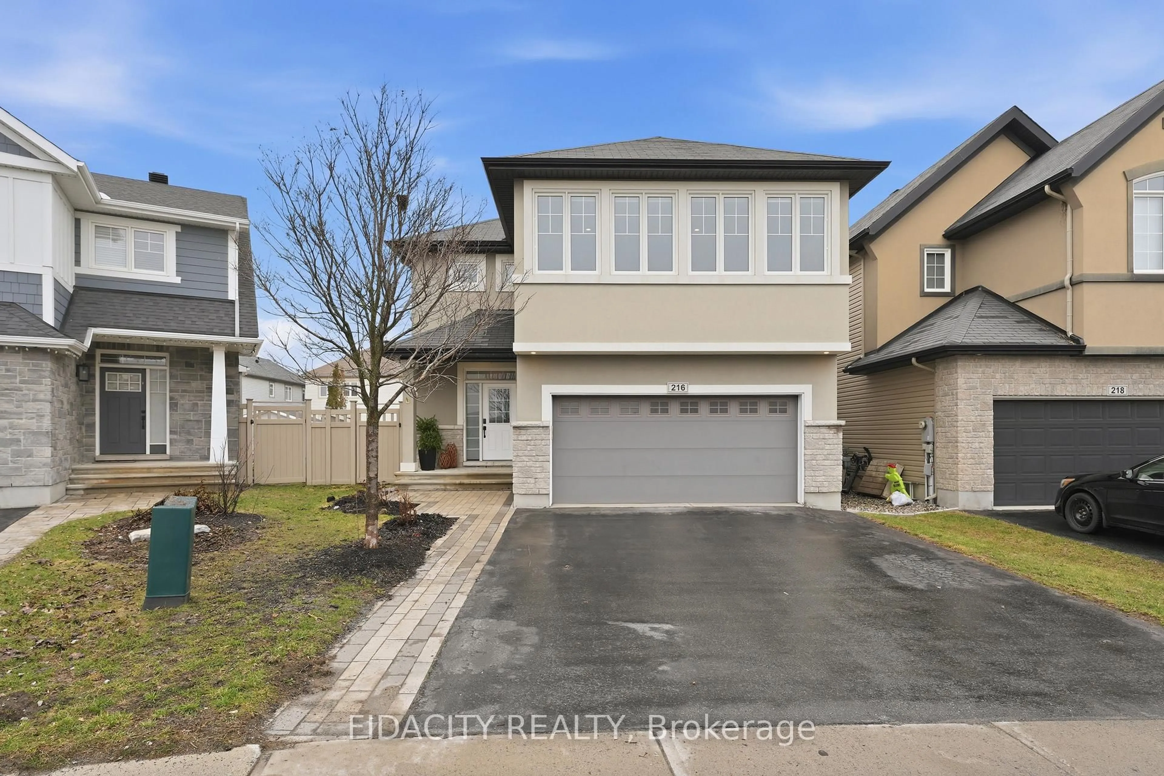 Unknown for 216 Balikun Hts, Stittsville Ontario K2V 0A6