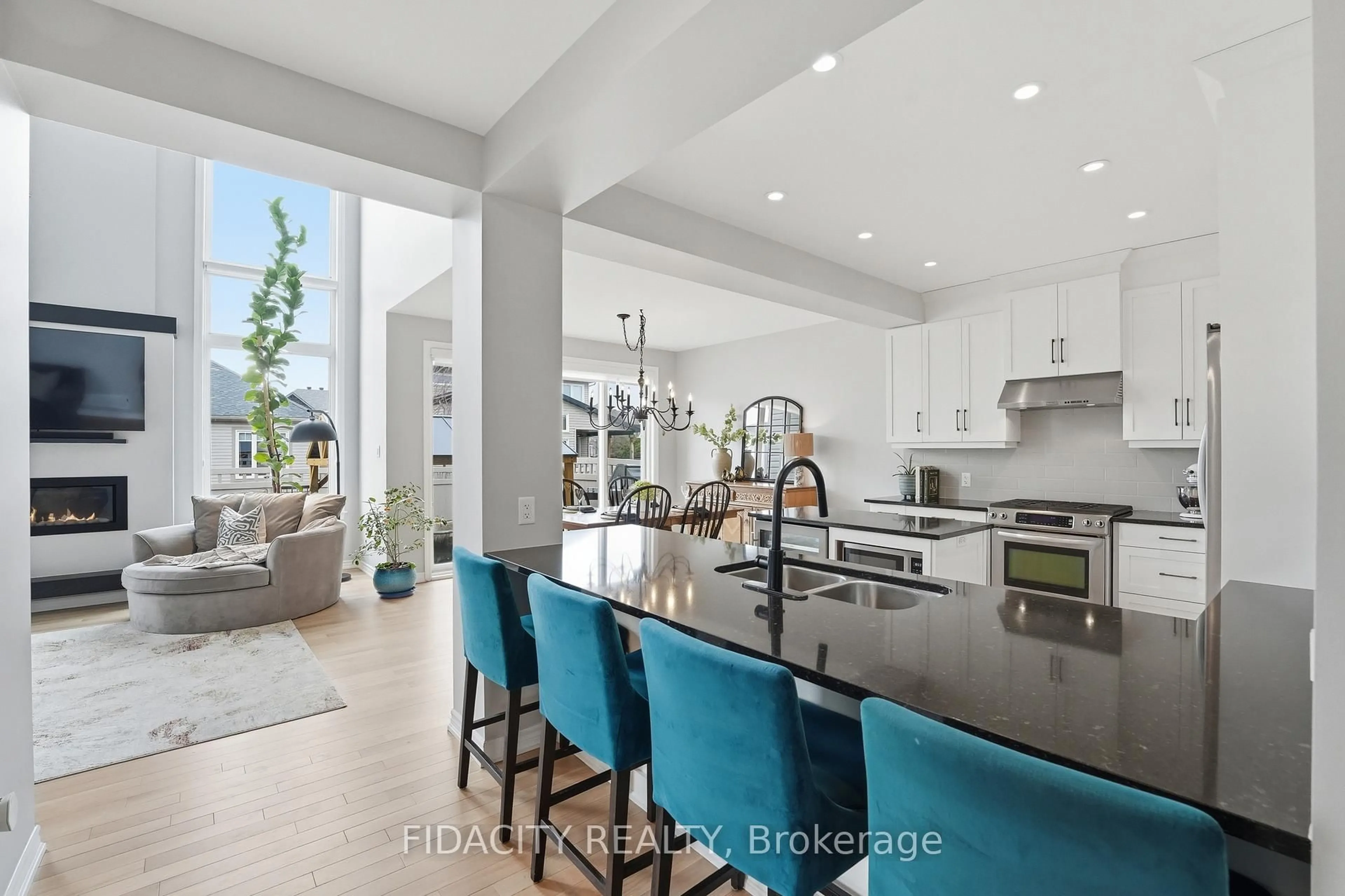 Open concept kitchen, ceramic/tile floor for 216 Balikun Hts, Stittsville Ontario K2V 0A6