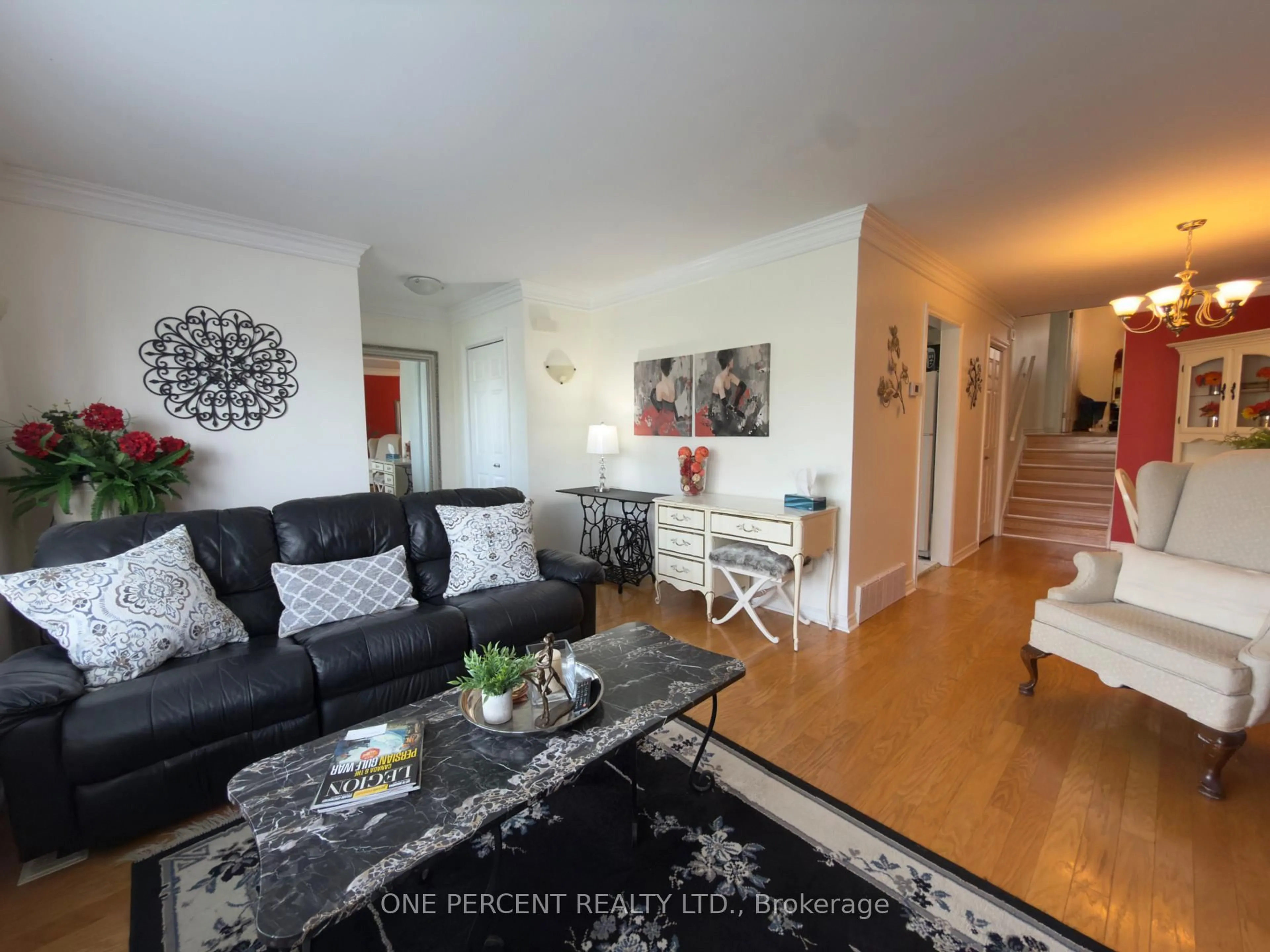 Living room with furniture, unknown for 64 Dorchester Blvd, St. Catharines Ontario L2M 6V2