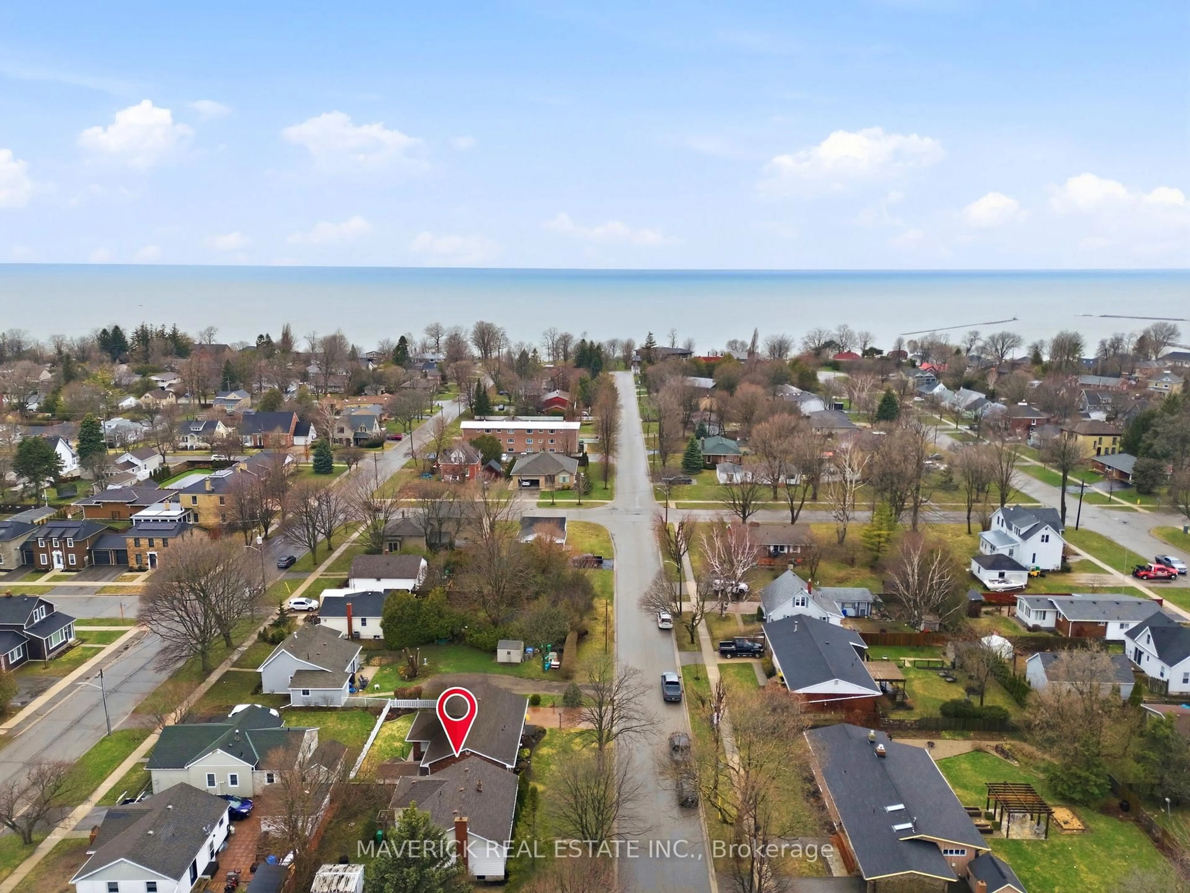 A pic from outside/outdoor area/front of a property/back of a property/a pic from drone, water/lake/river/ocean view for 181 Picton St, Goderich Ontario N7A 2C6