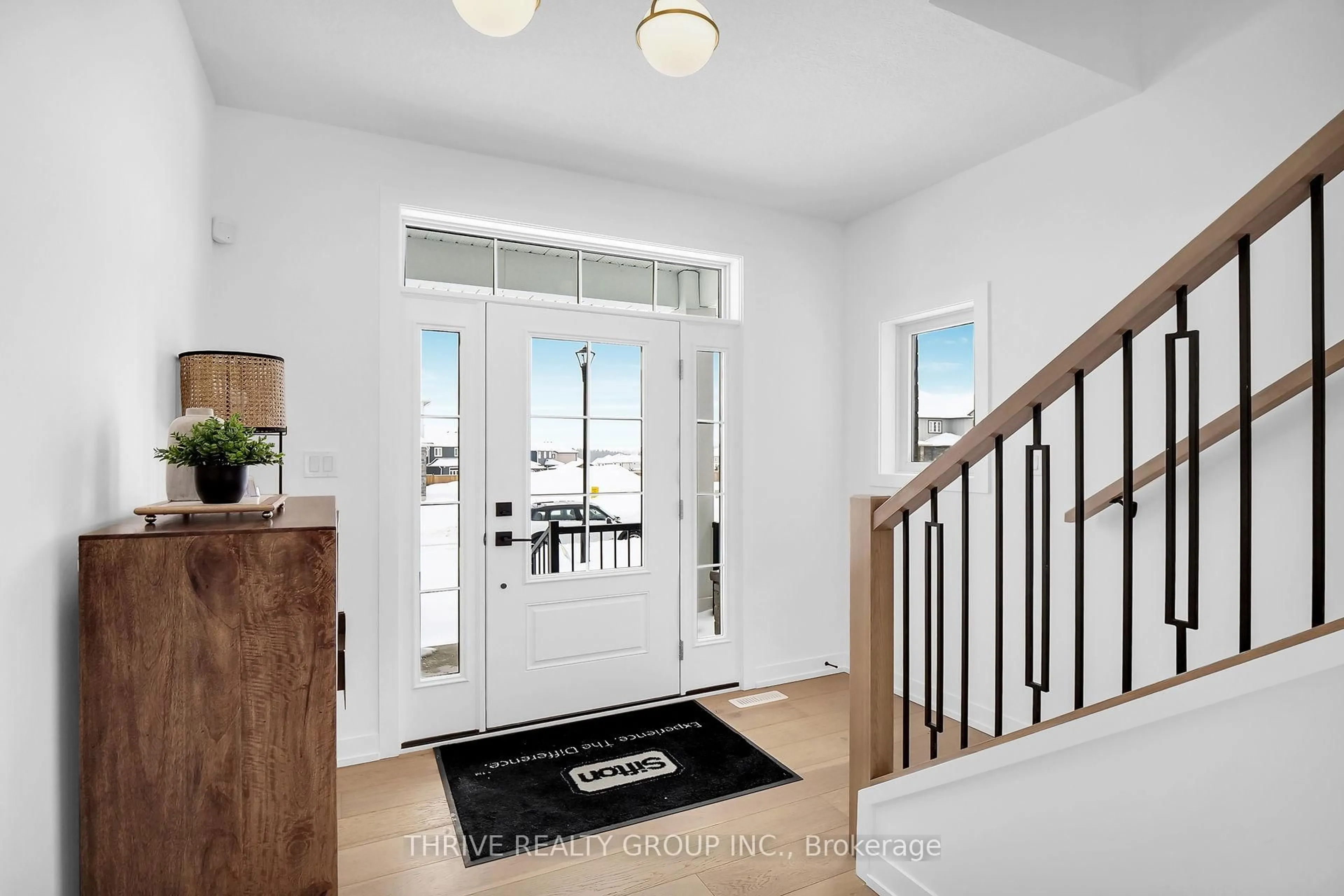 Indoor entryway for 3 Basil Cres, Middlesex Centre Ontario N0M 2A0