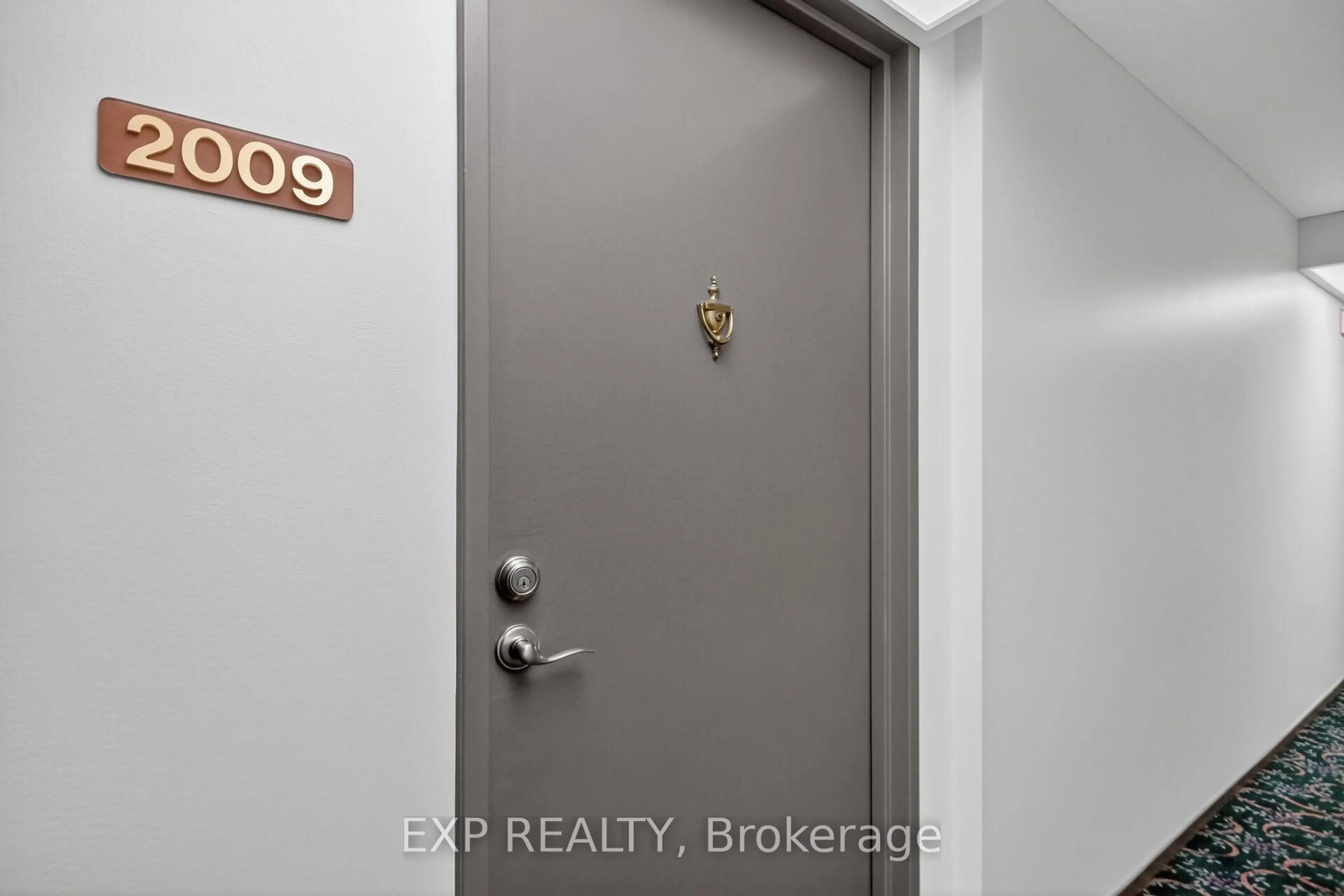 A pic of a room for 1171 Ambleside Dr #2009, Ottawa Ontario K2B 8E1