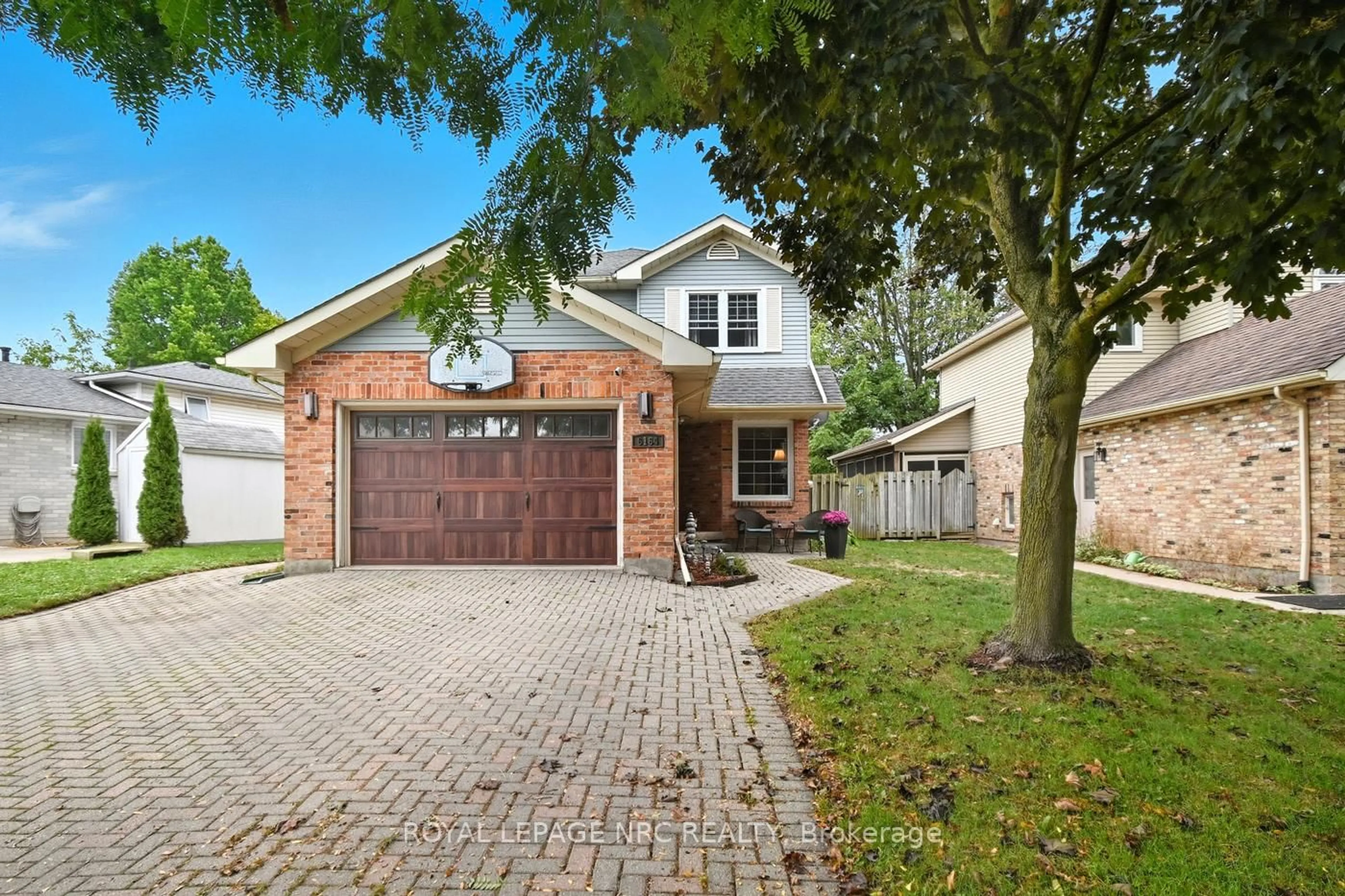 Home with brick exterior material, street for 6164 Crimson Dr, Niagara Falls Ontario L2G 7S4