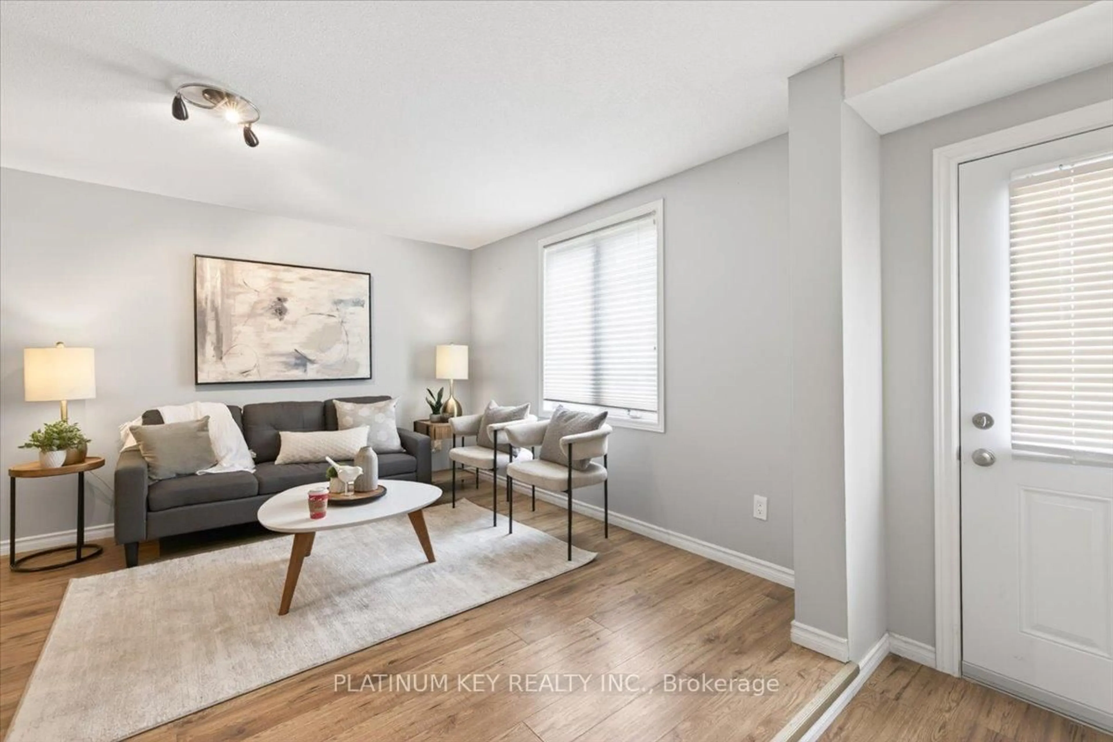 Living room with furniture, unknown for 1077 Hamilton Rd #4, London East Ontario N5W 6G3