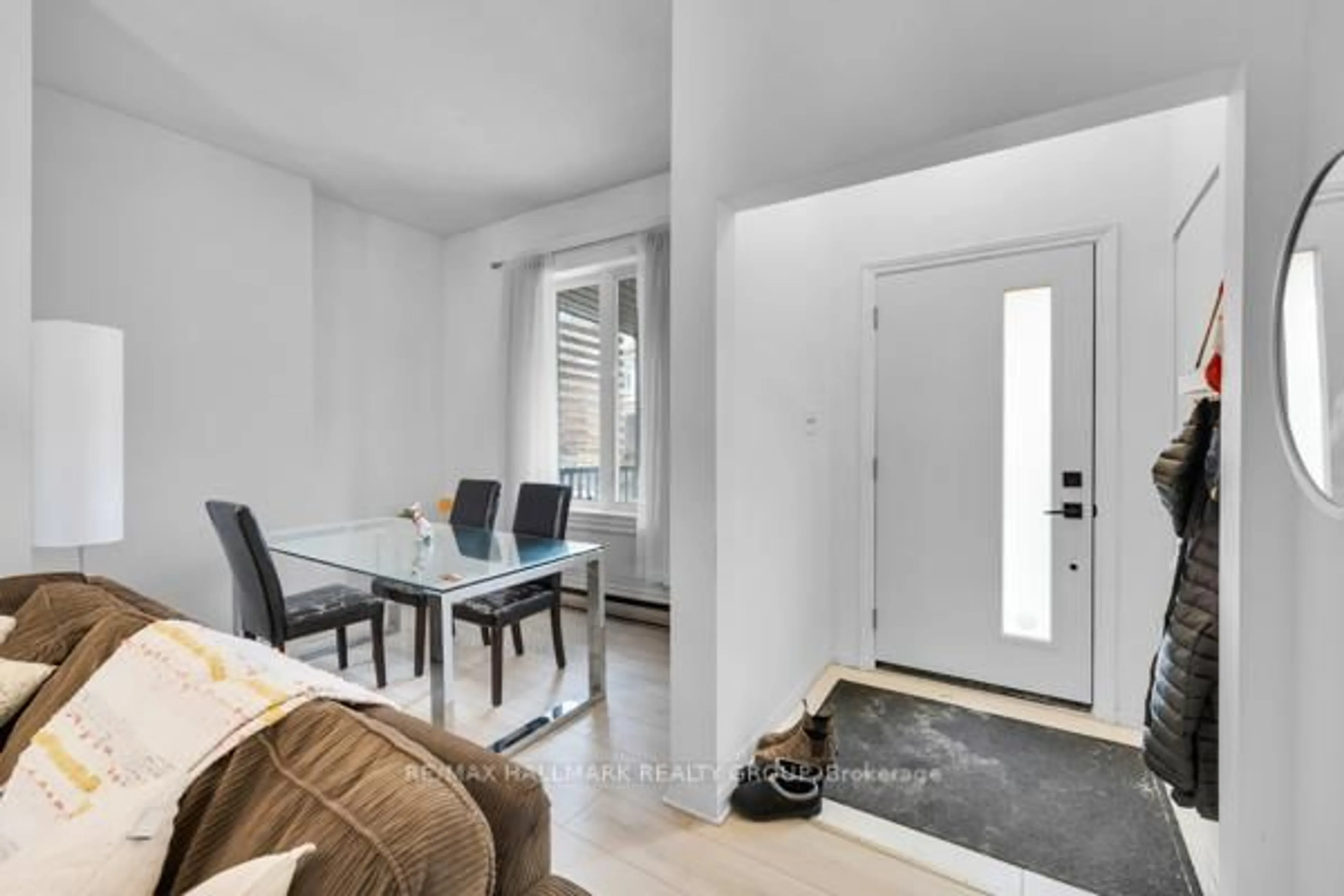 Unknown for 69 Blackburn Ave, Ottawa Ontario K1N 8A4