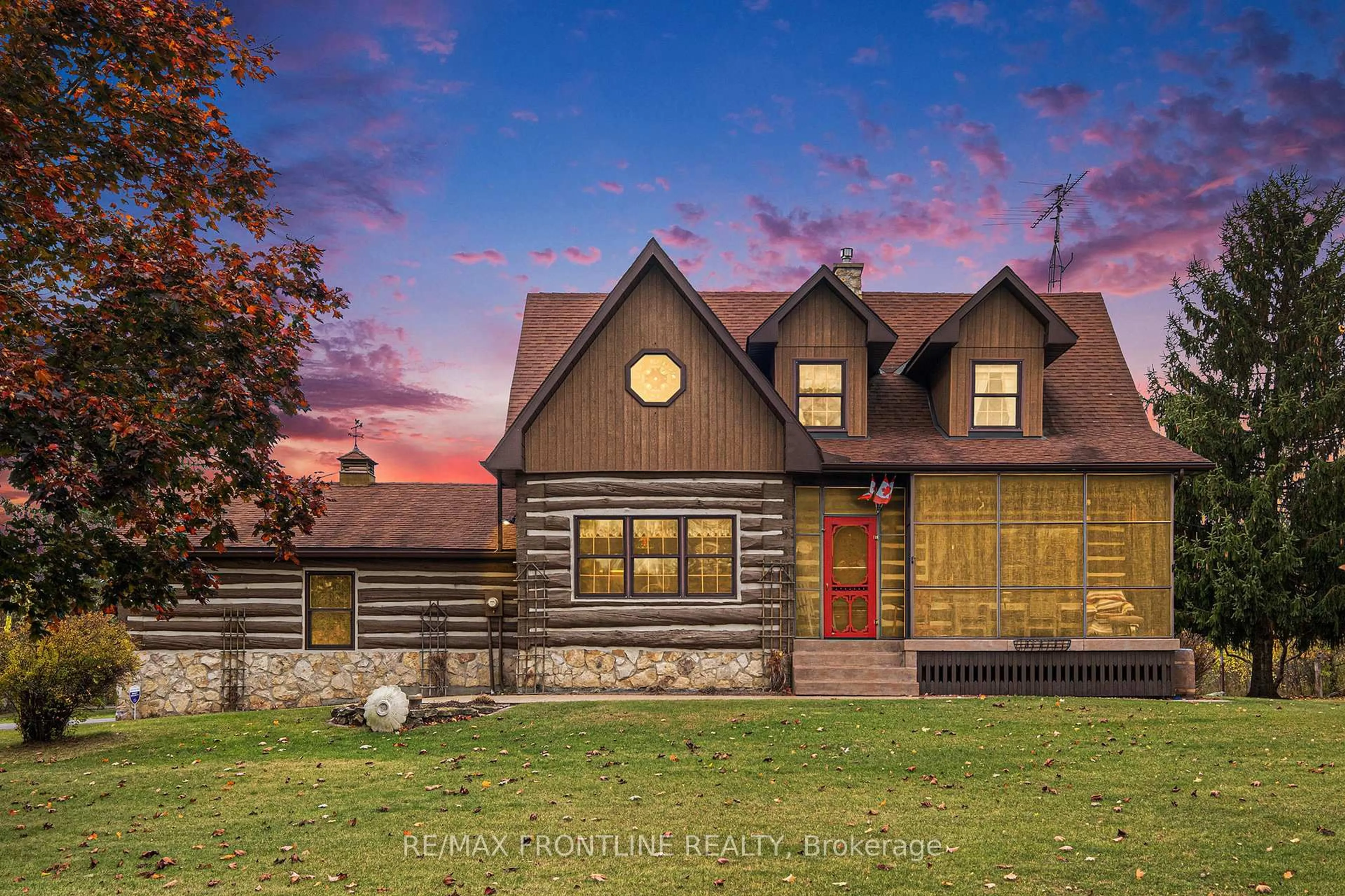 Home with brick exterior material, unknown for 510 Port Elmsley Rd, Perth Ontario K7H 3C7