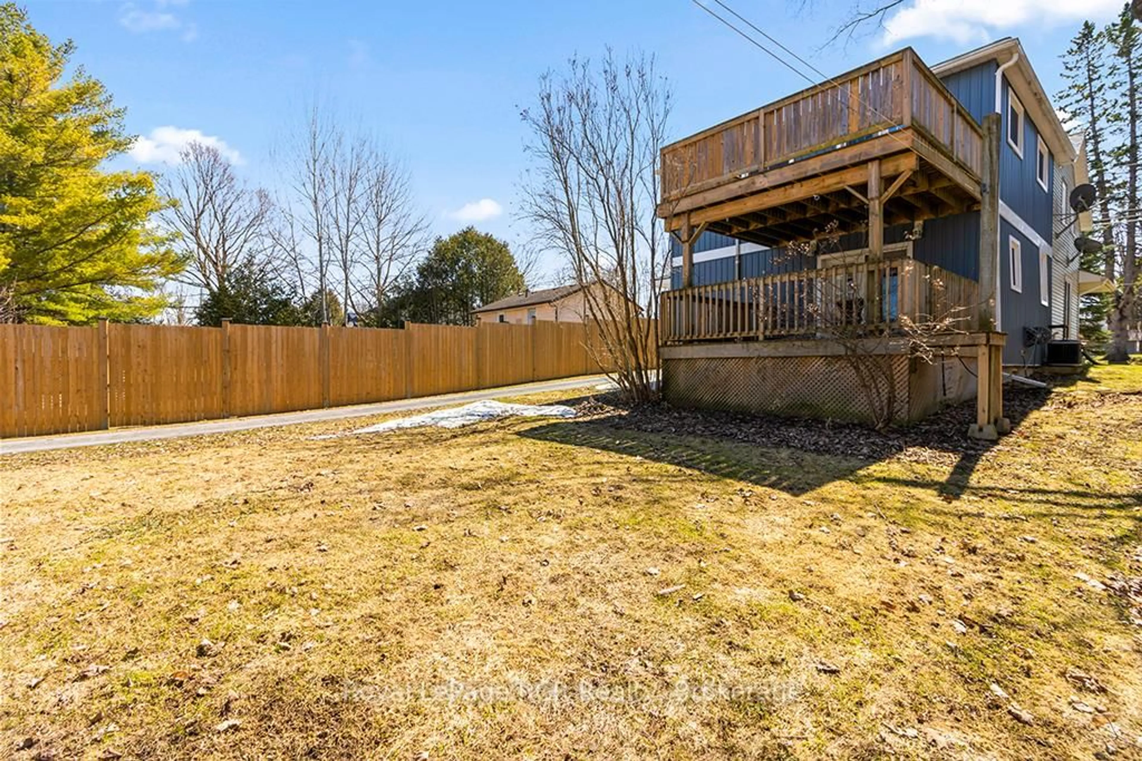 A pic from outside/outdoor area/front of a property/back of a property/a pic from drone, unknown for 144 LOUCKS Lane, Chatsworth Ontario N0H 1G0