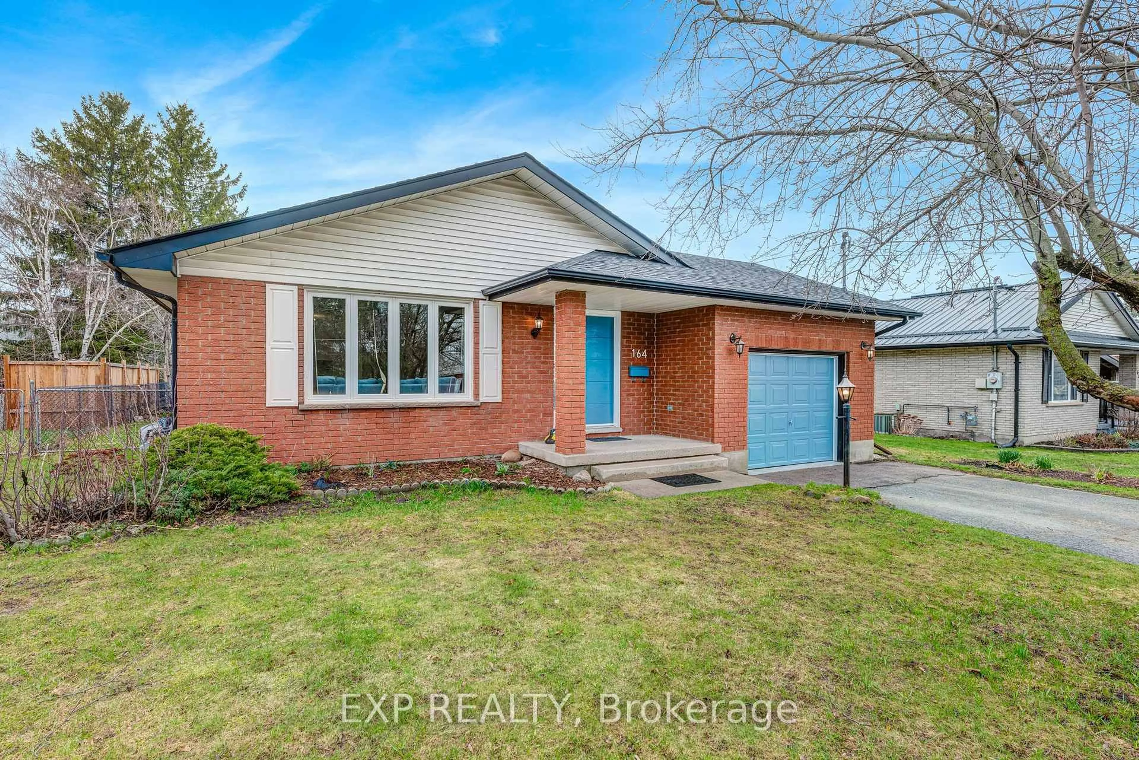 Home with brick exterior material, street for 164 Colborne St, Kawartha Lakes Ontario K9V 5Z8