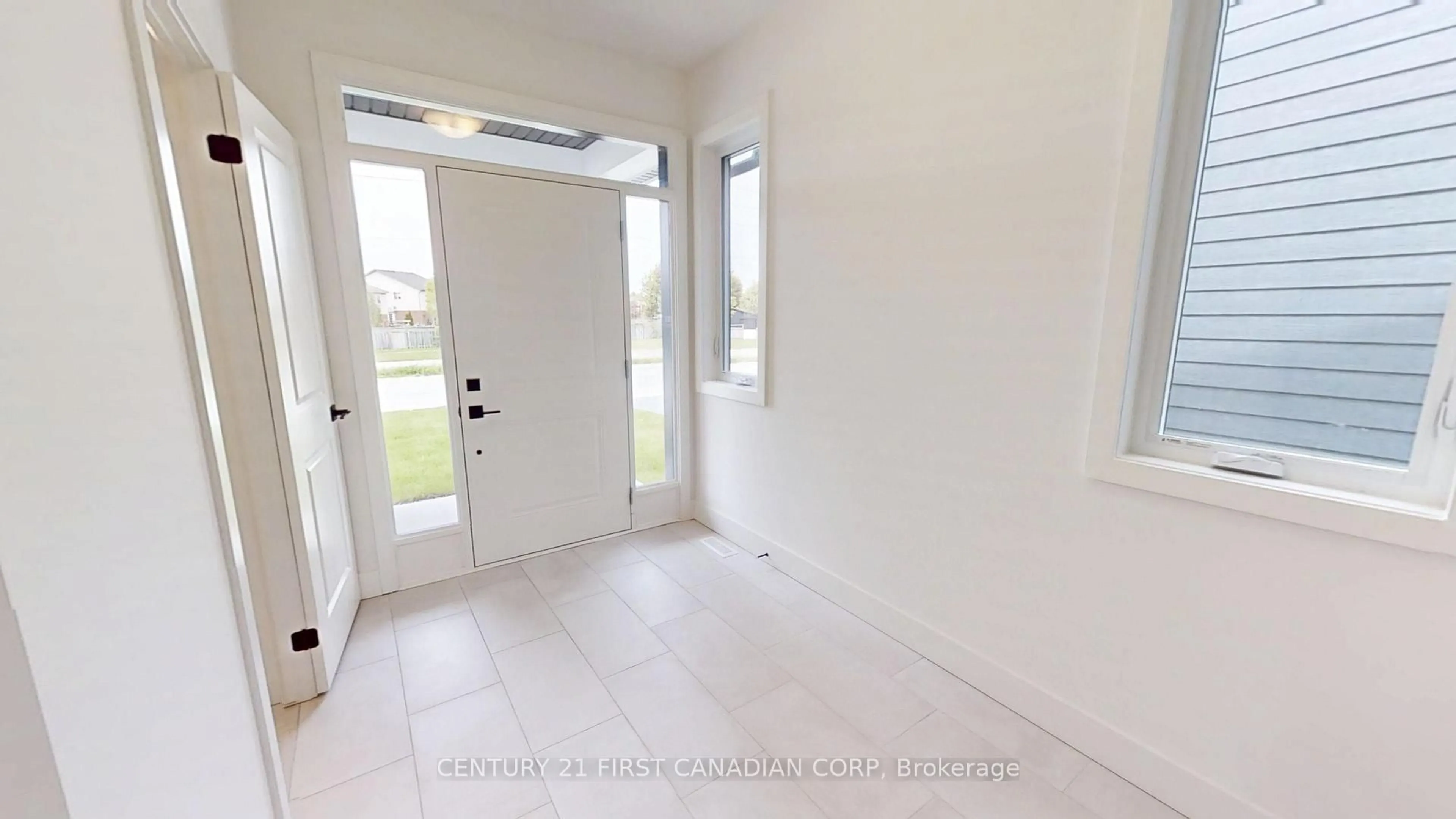 Indoor entryway for 1225 Tulloch Ave, London South Ontario N6M 0L8