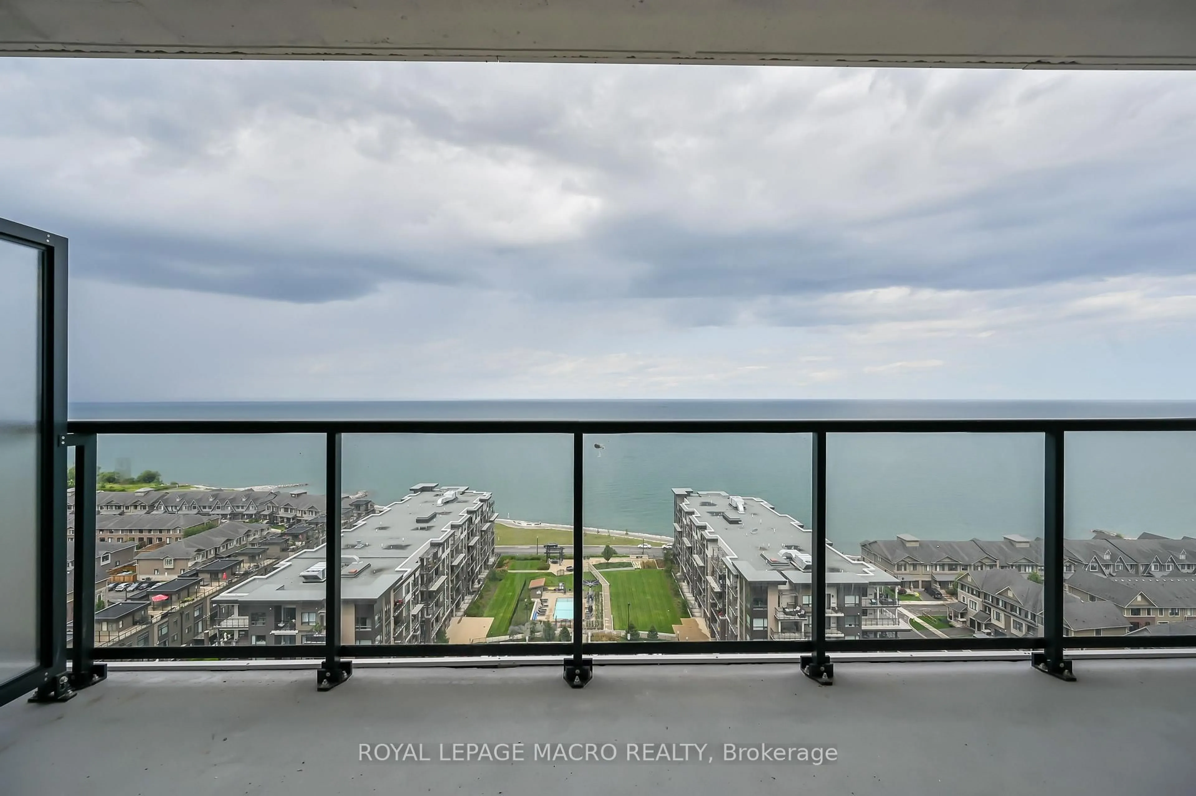 Balcony in the apartment, water/lake/river/ocean view for 385 Winston Rd #1607, Grimsby Ontario L3M 4E8