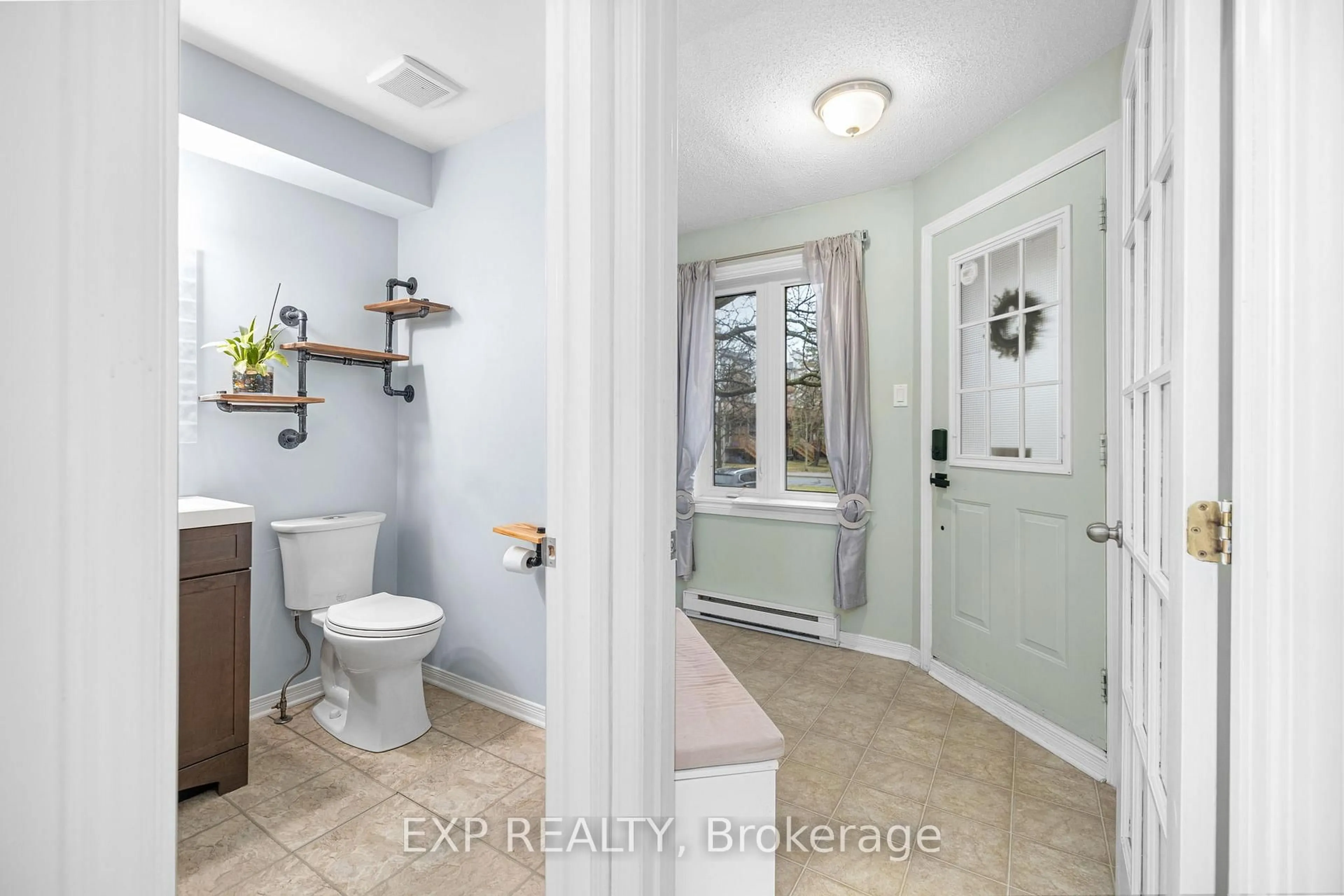 Standard bathroom, ceramic/tile floor for 171 Briston Private, Ottawa Ontario K1G 5R3
