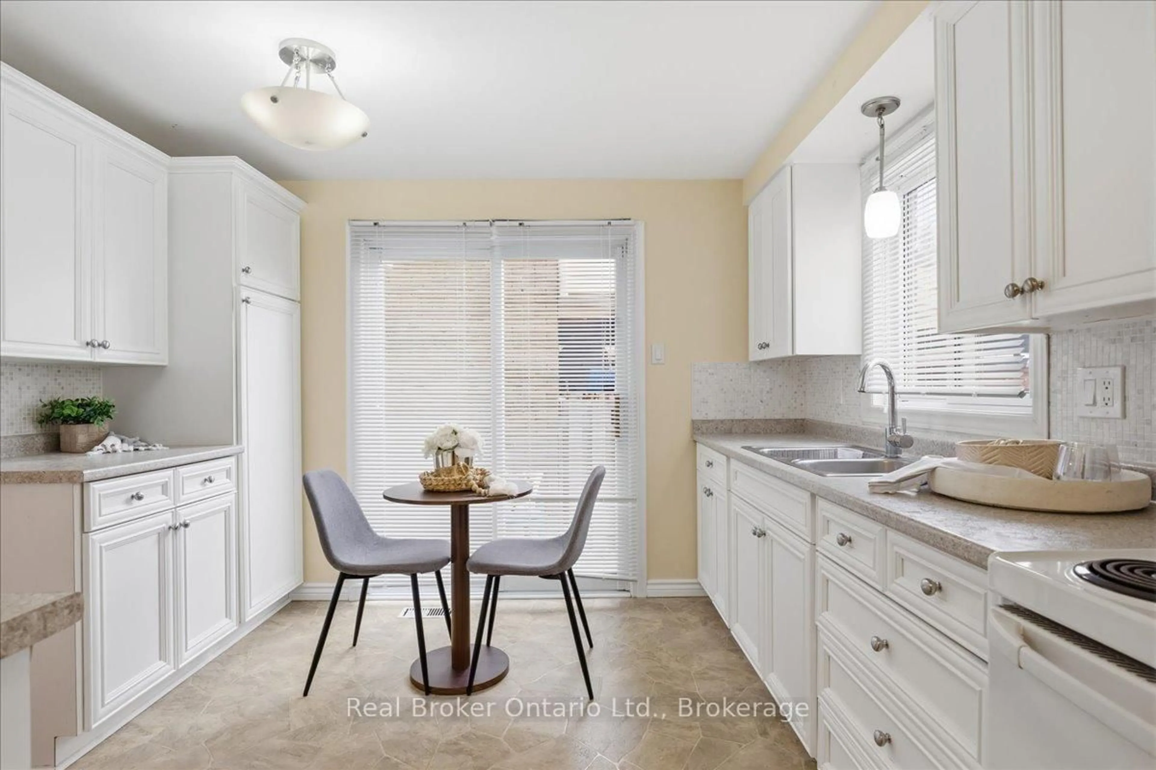 Unknown for 415 Morgan Ave #5, Kitchener Ontario N2A 2V6