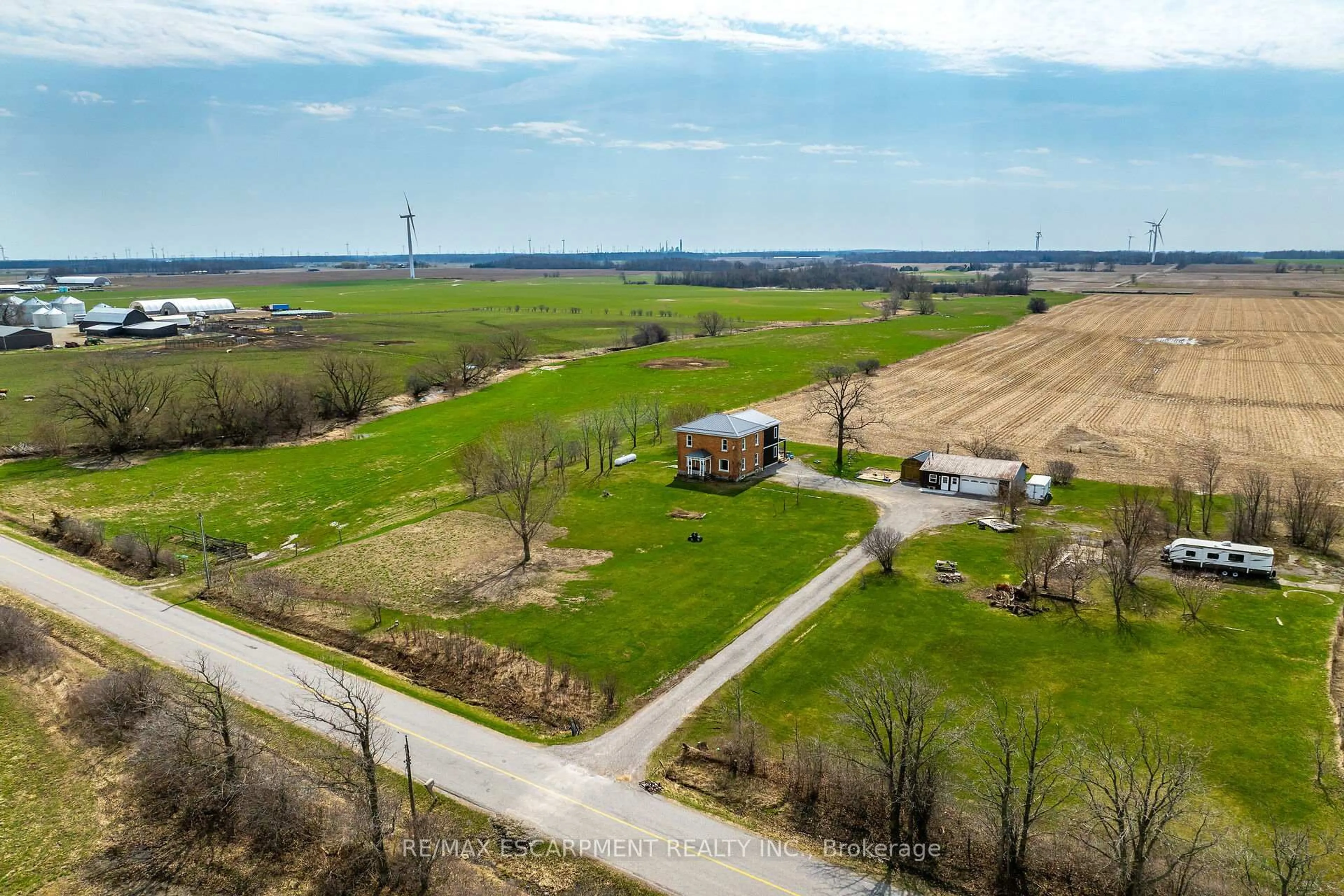 A pic from outside/outdoor area/front of a property/back of a property/a pic from drone, water/lake/river/ocean view for 350 Concession 6 Walpole, Haldimand Ontario N0A 1J0