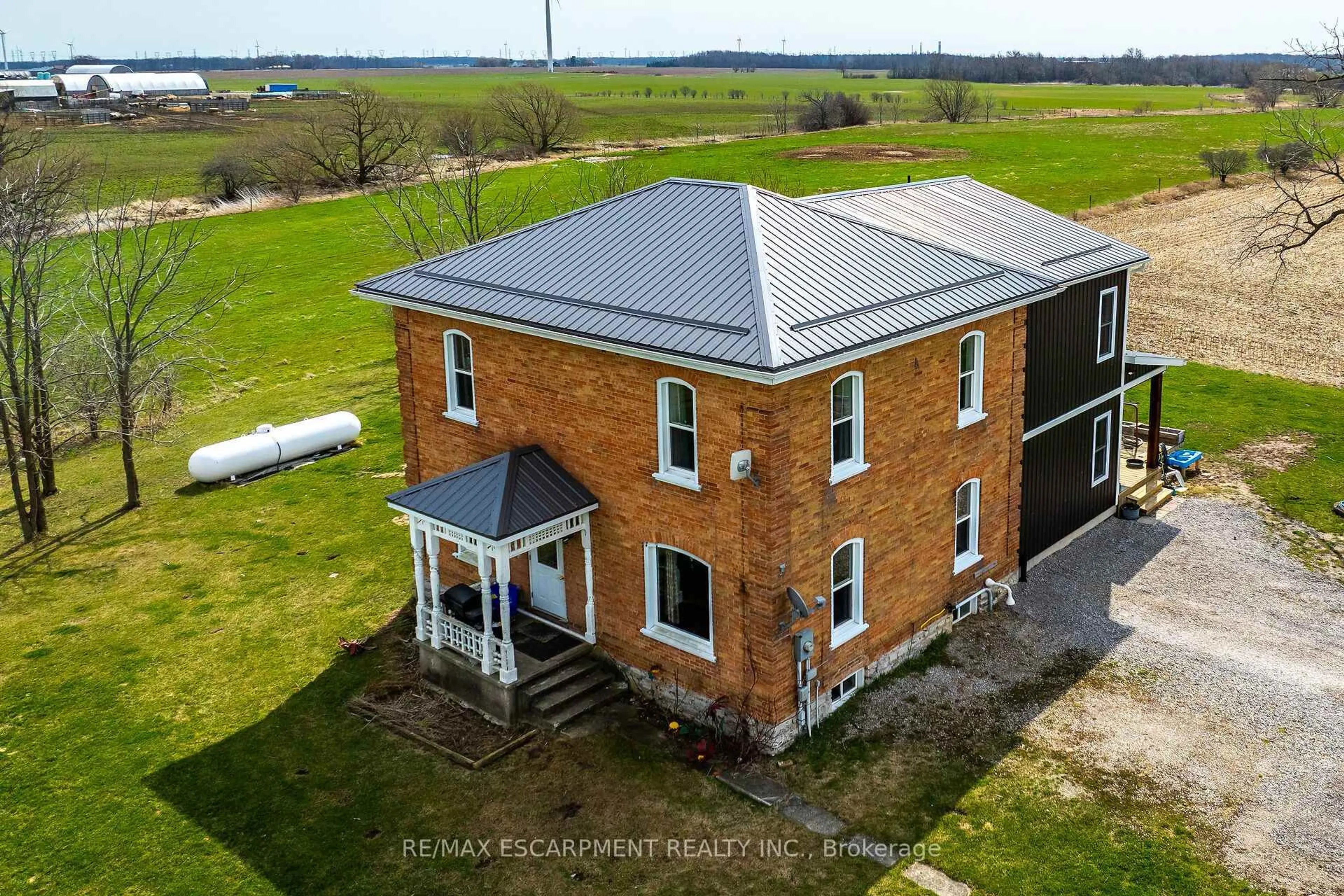 A pic from outside/outdoor area/front of a property/back of a property/a pic from drone, building for 350 Concession 6 Walpole, Haldimand Ontario N0A 1J0
