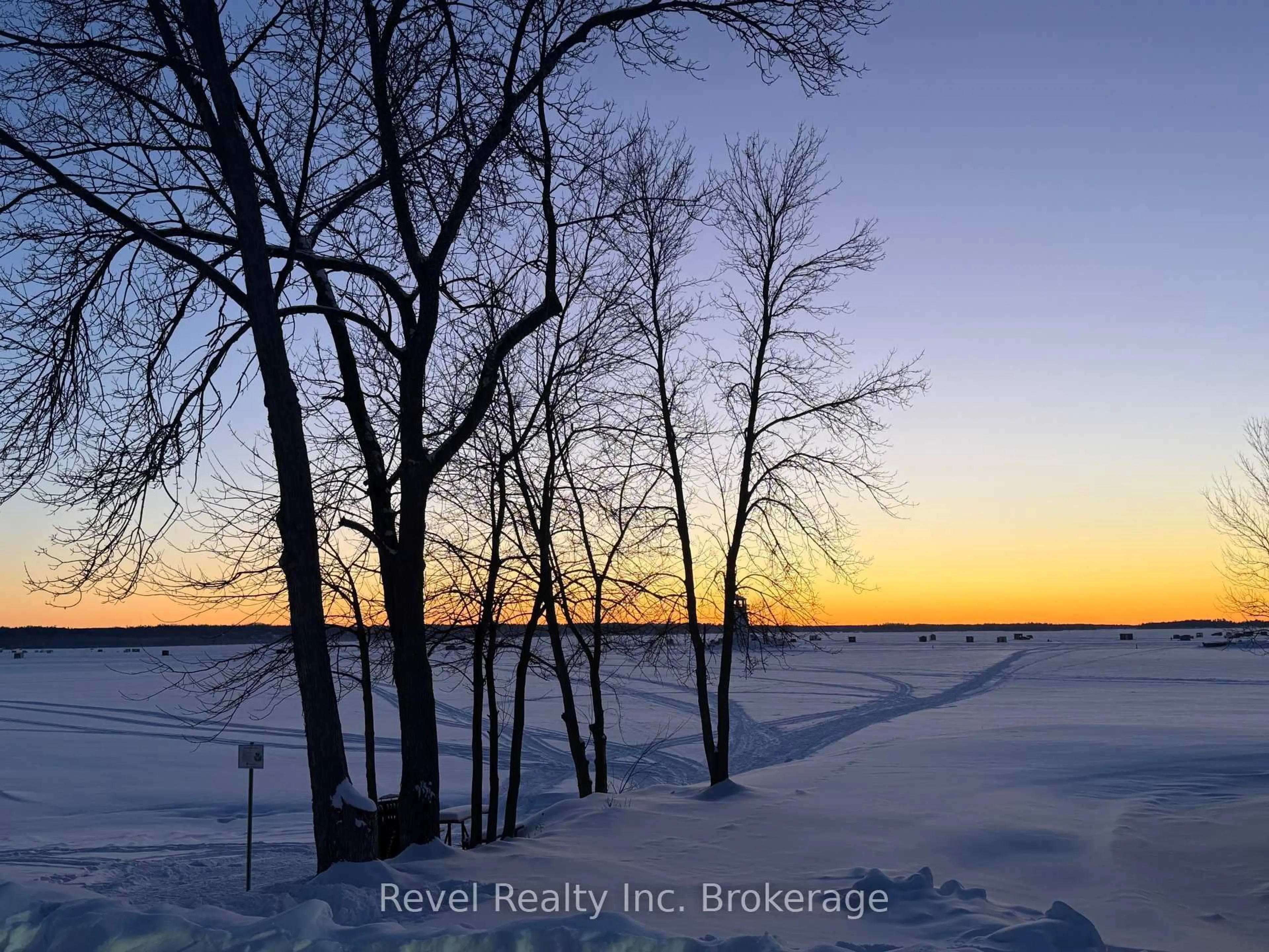 Blurry image for 148 MAIN St, Callander Ontario P0H 1H0