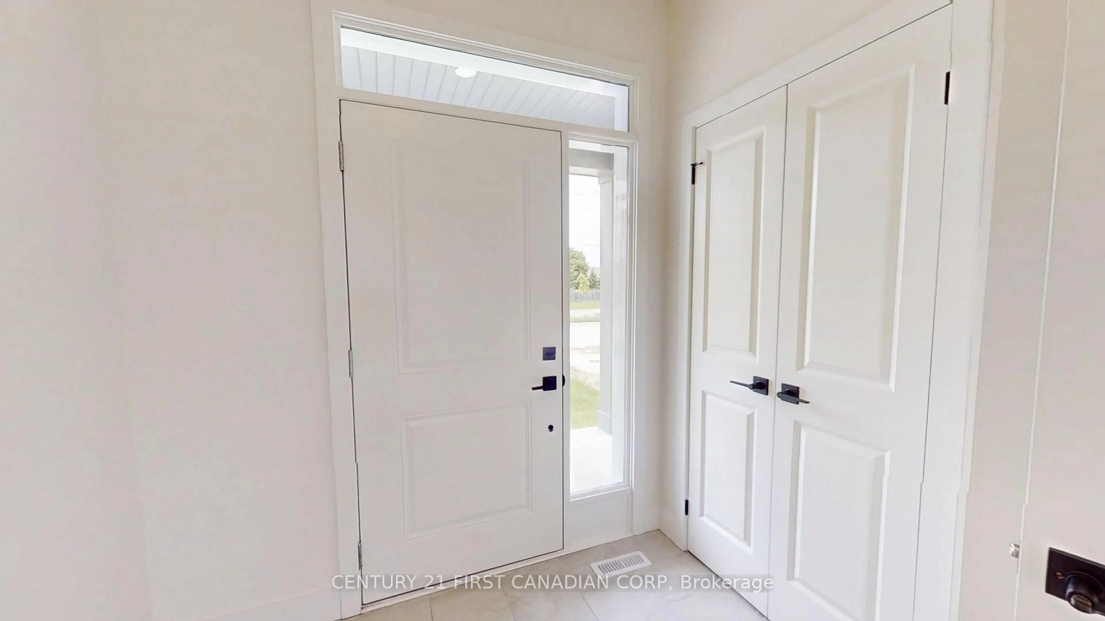 Indoor entryway for 1217 Tulloch Ave, London South Ontario N6M 0L8