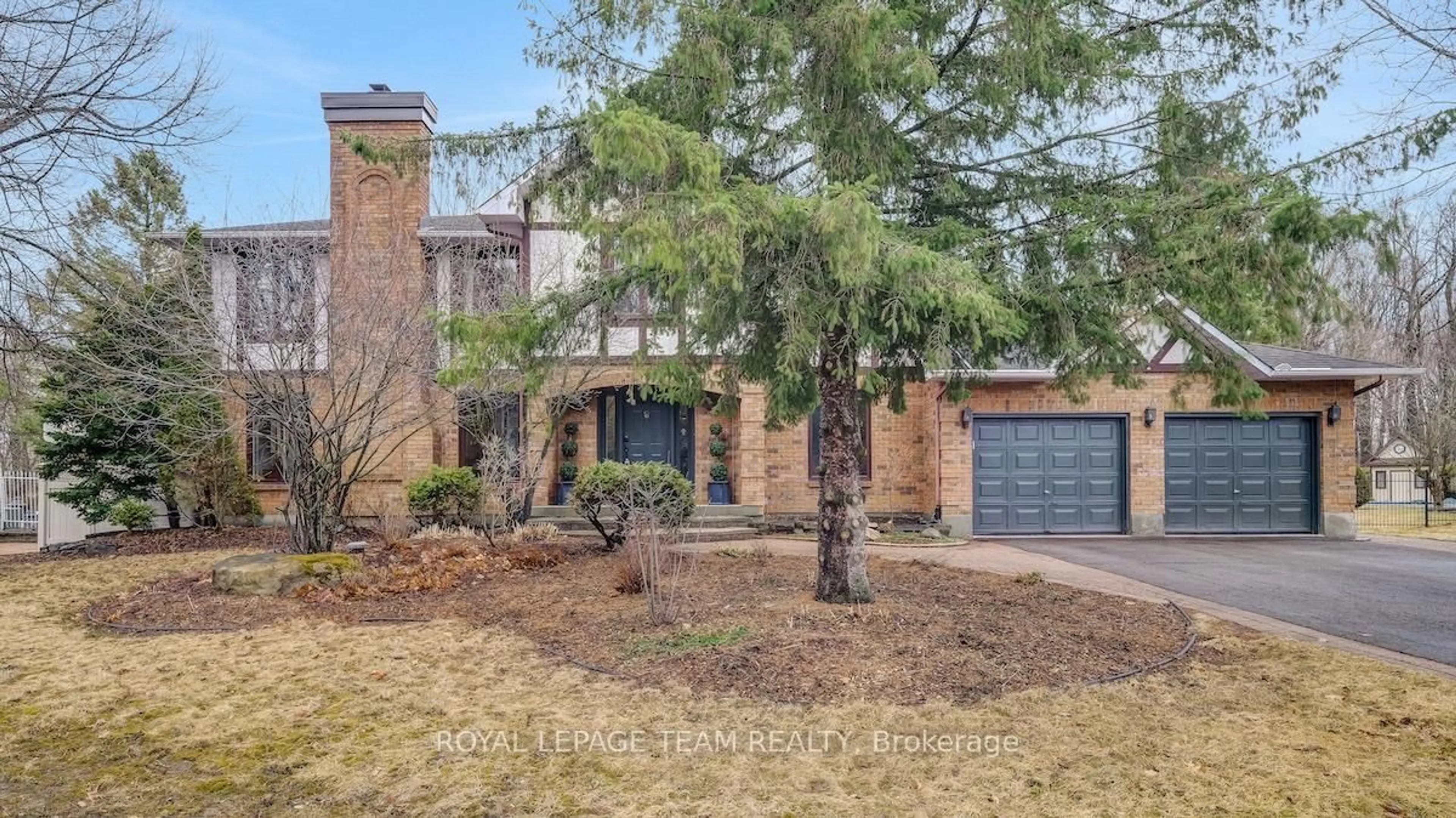 Home with brick exterior material, street for 5633 Watterson St, Manotick Ontario K4M 1C6