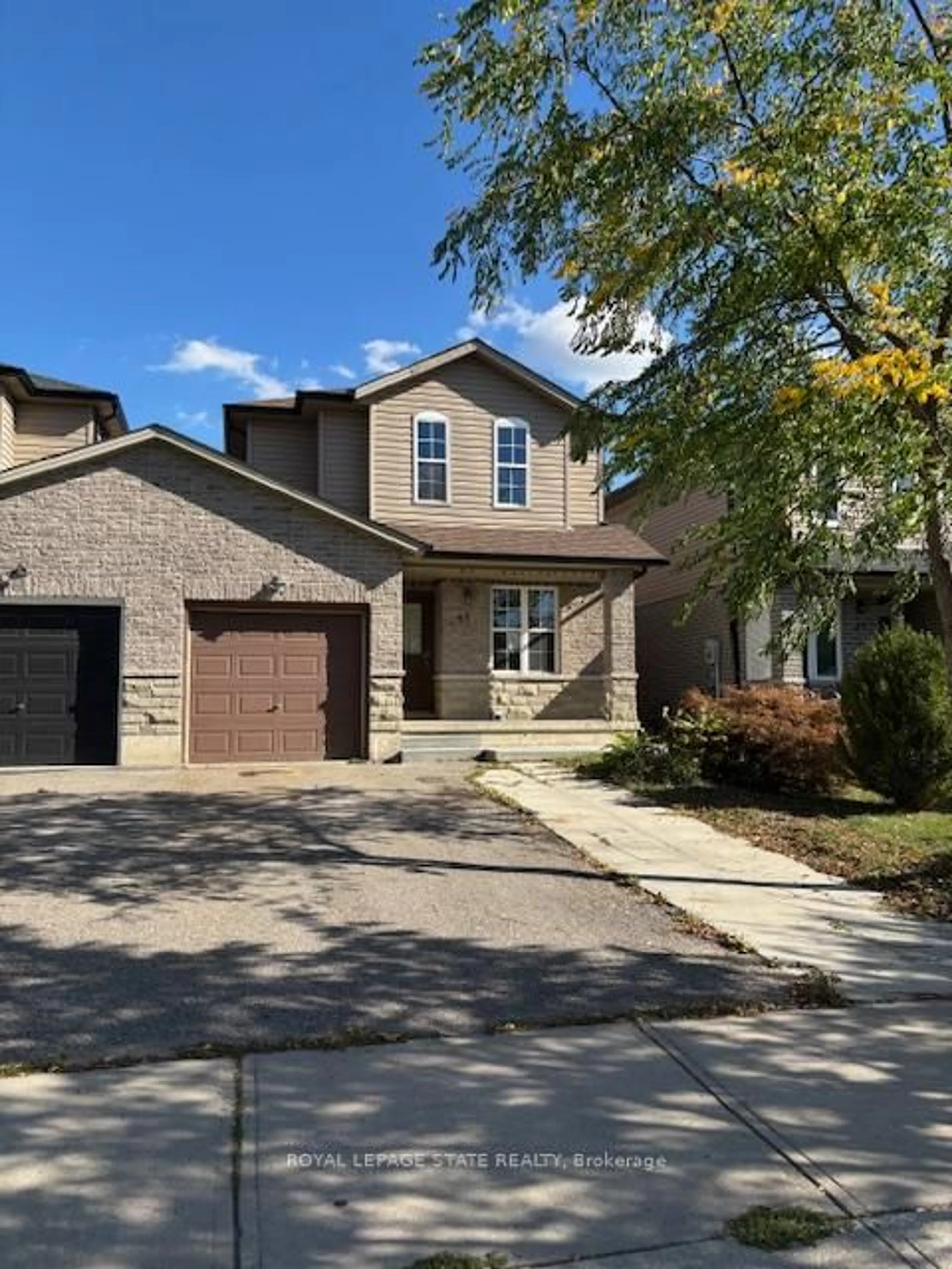 Home with brick exterior material, street for 45 Thames Way, Hamilton Ontario L0R 1W0