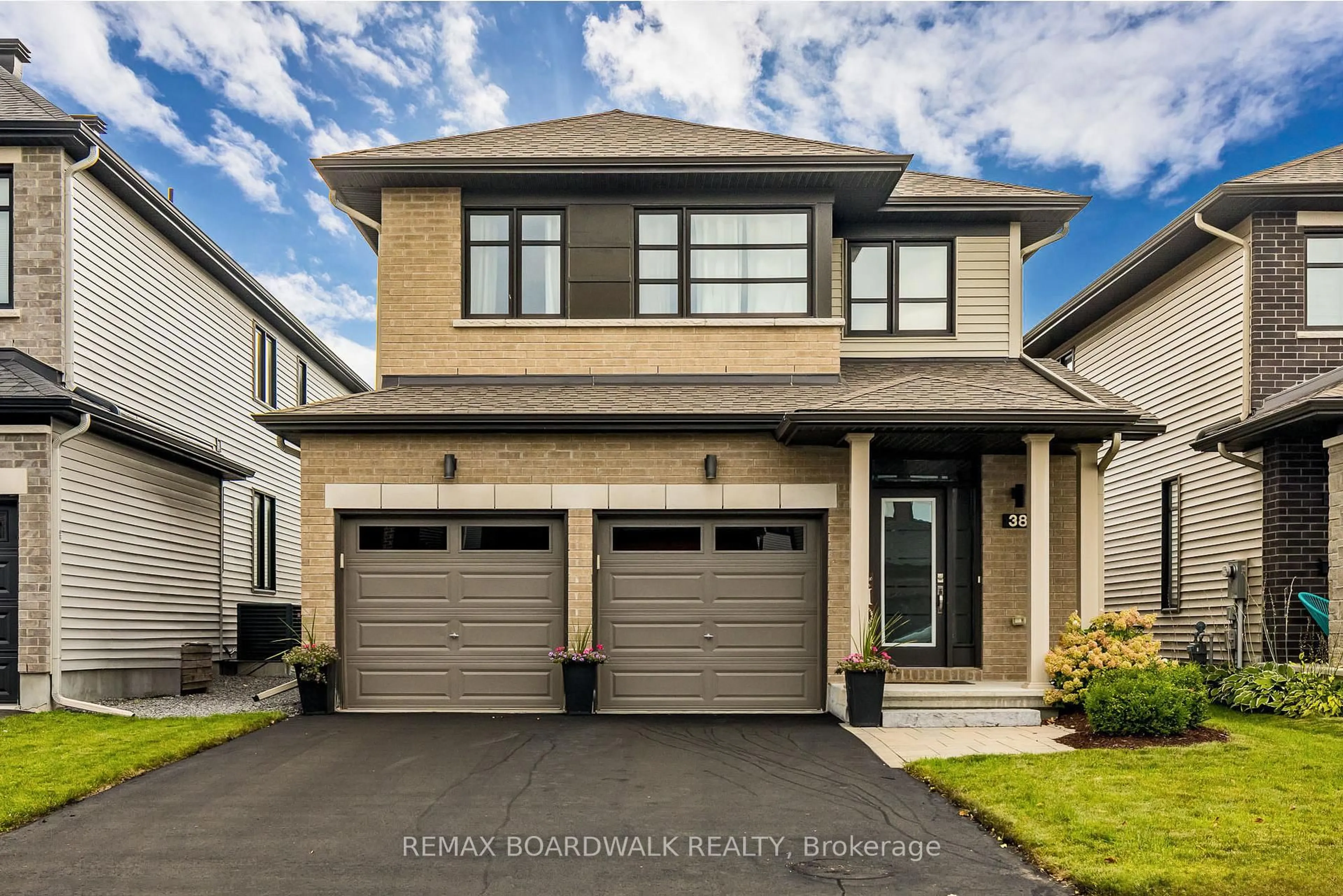 Home with brick exterior material, street for 38 Thunderbolt St, Ottawa Ontario K2V 0L9