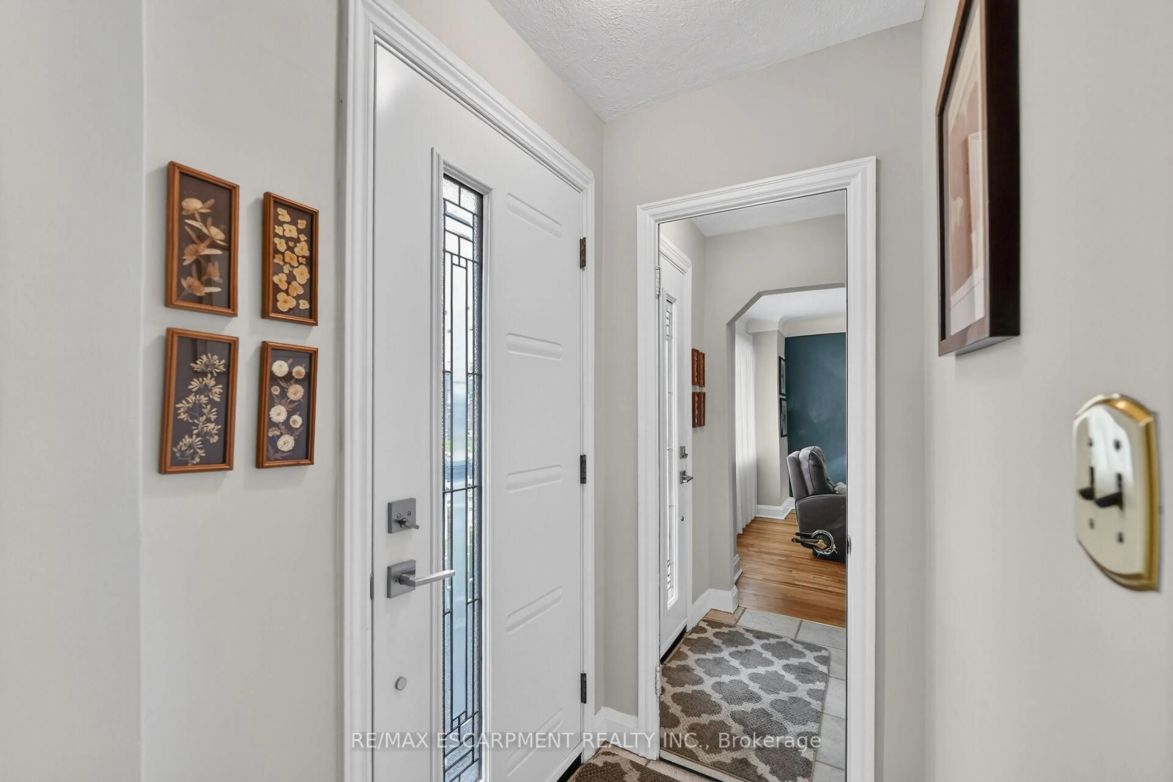 Indoor entryway for 56 West 1st St, Hamilton Ontario L9C 3C1