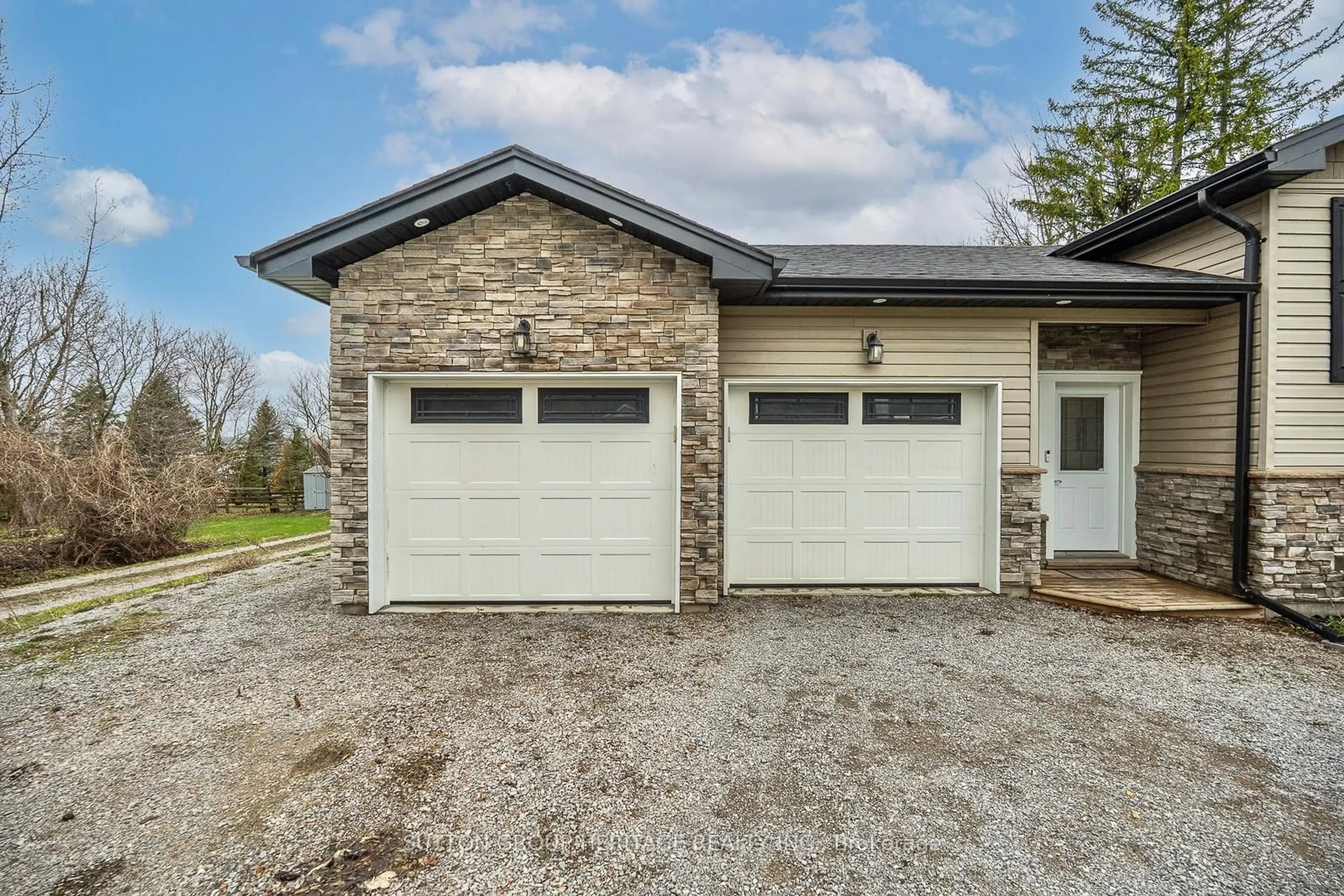 Home with brick exterior material, street for 978 Ward St, Selwyn Ontario K0L 1H0